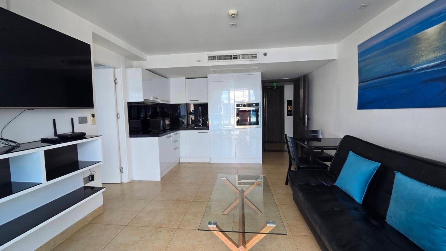 Centara Avenue * Pattaya
