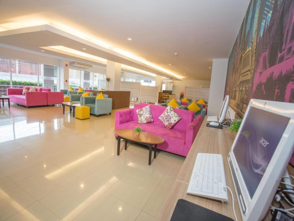 R-Con Hotel @ Siam Hotel