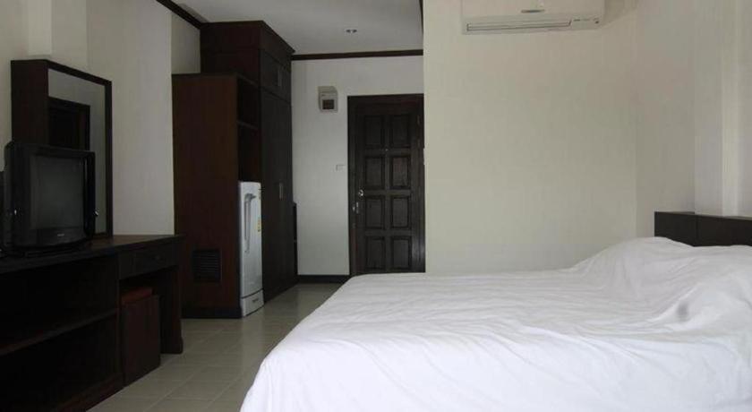 Sritrakul Place Hotel 3*