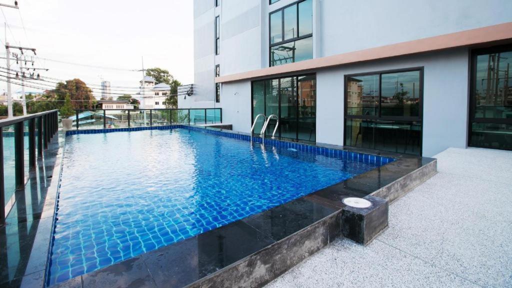 B2 South Premier Hotel Pattaya