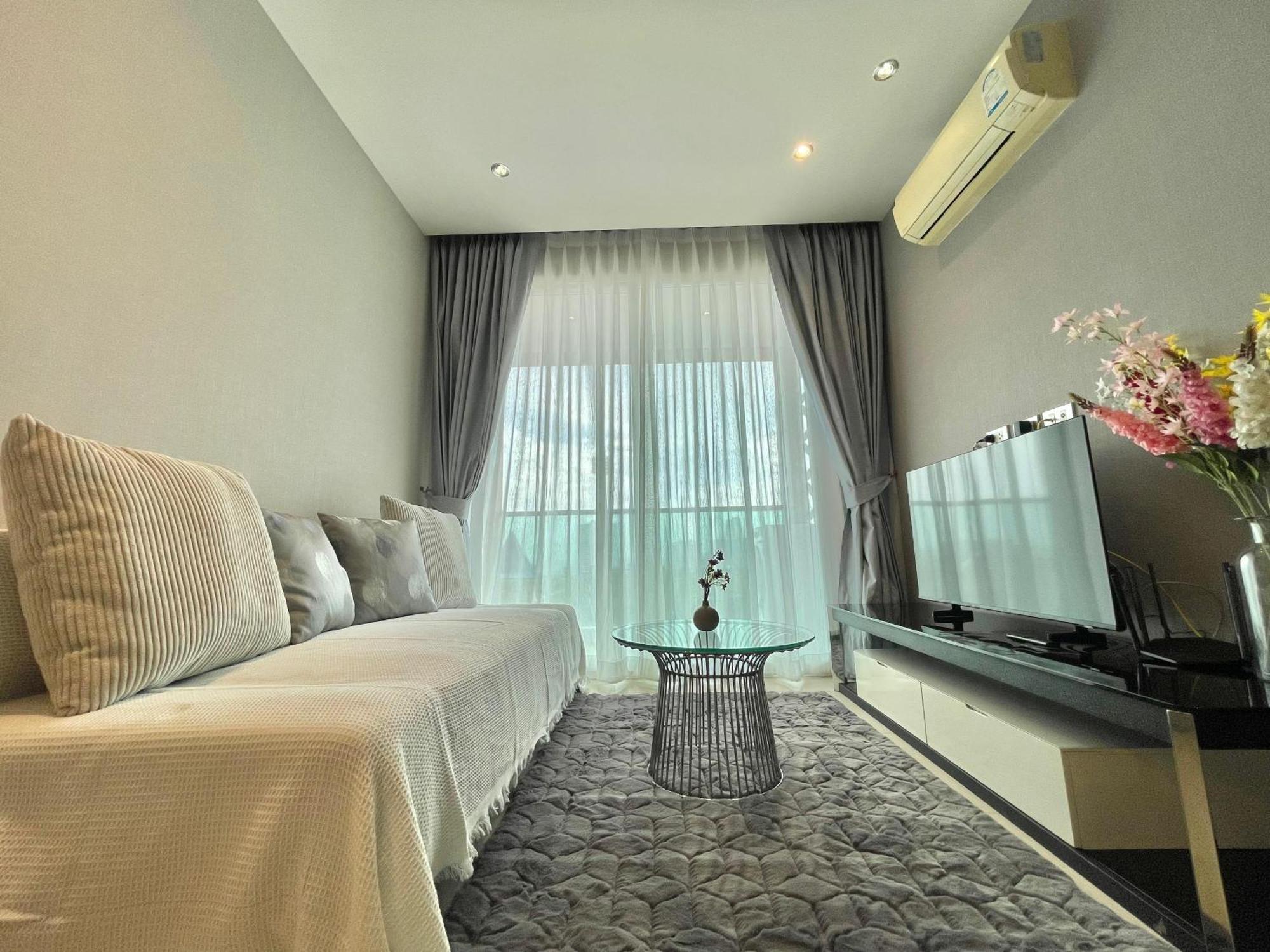 With Waterpark Apartment *