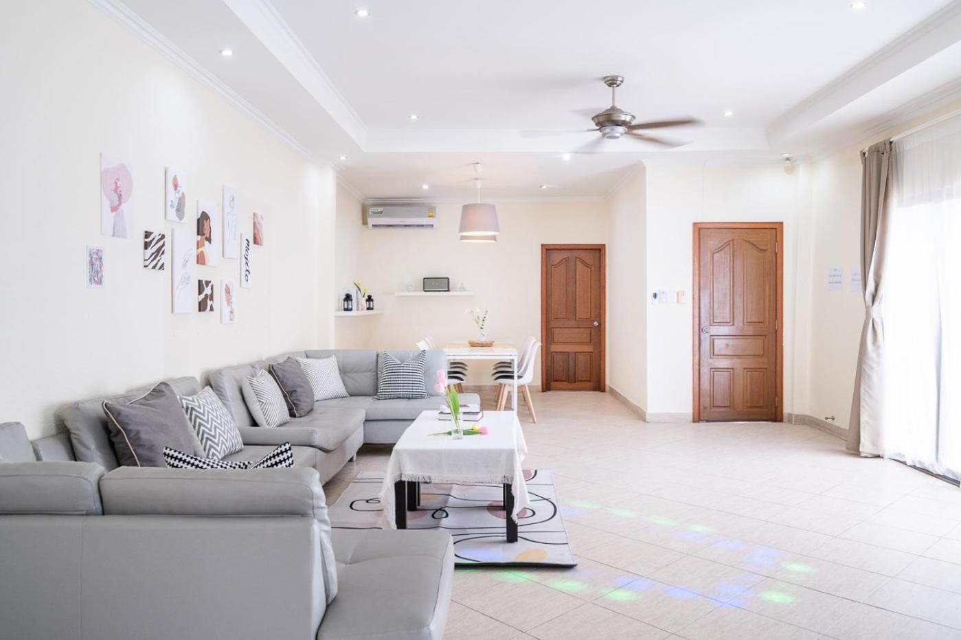 Mojito Pool Villa Pattaya