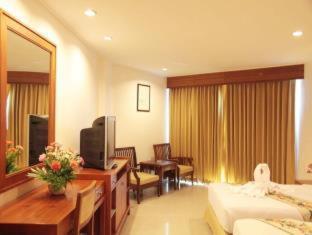 Hotel Royal Twins Palace