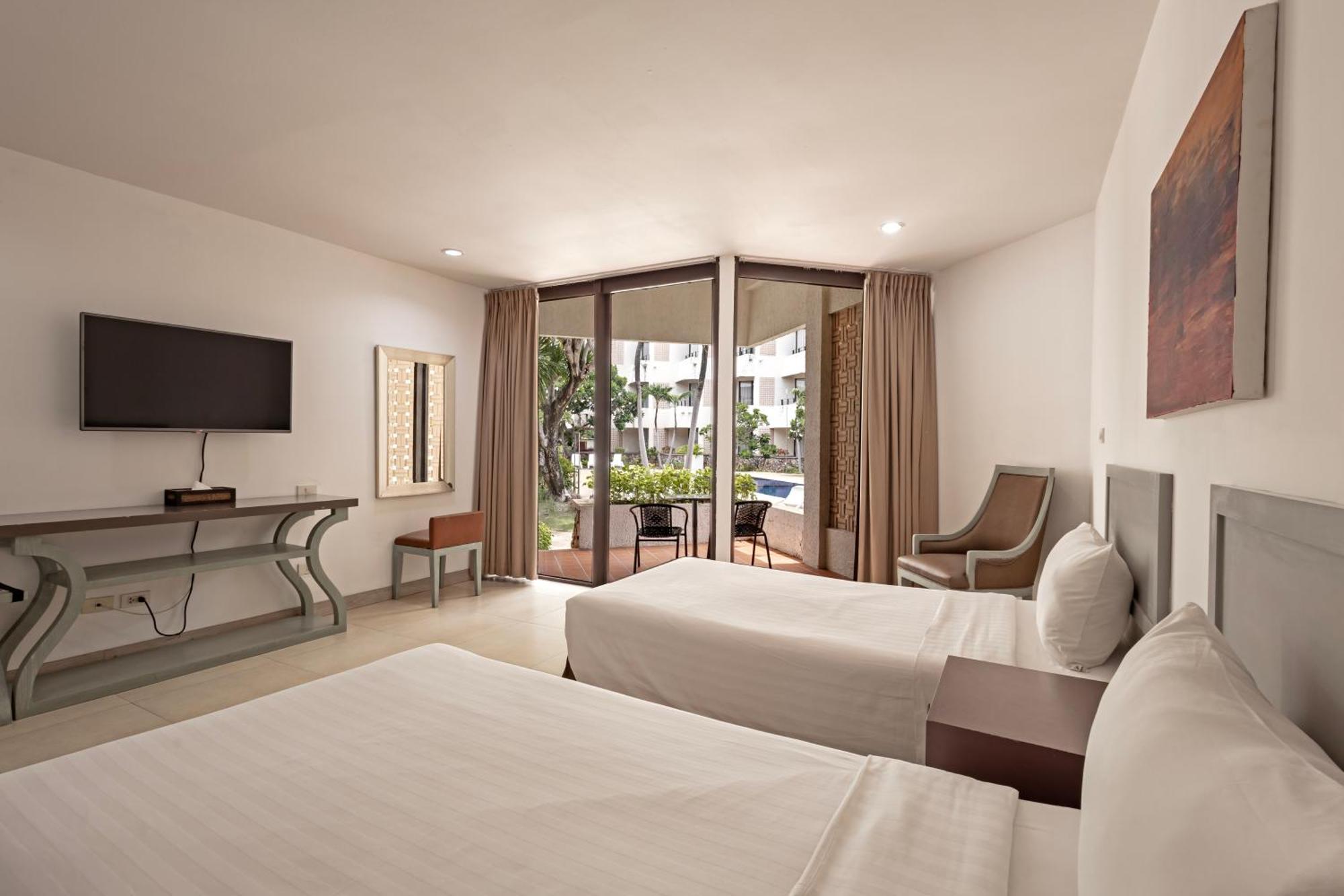 Tropicana Resort 4*
