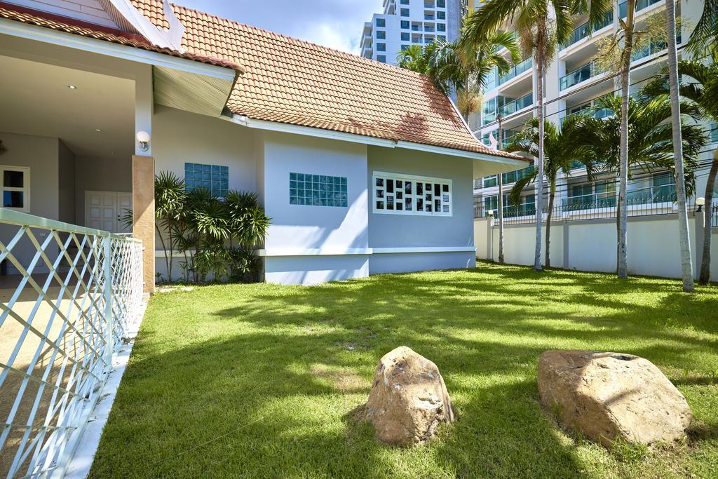 Villa Pool 5bedroom Cosy Big Area Close To The