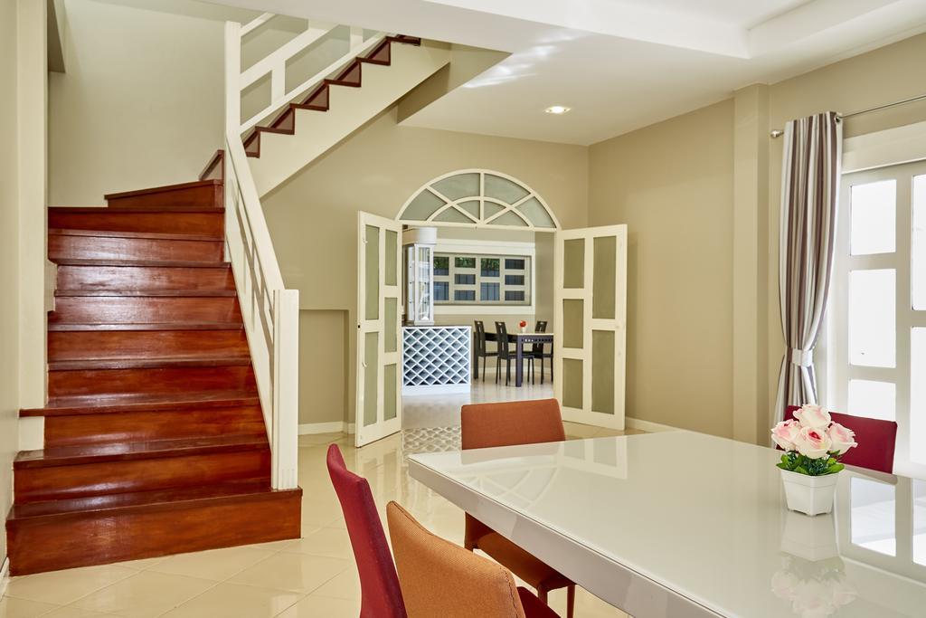 Pool 5bedroom Cosy Big Area Close To The Villa *