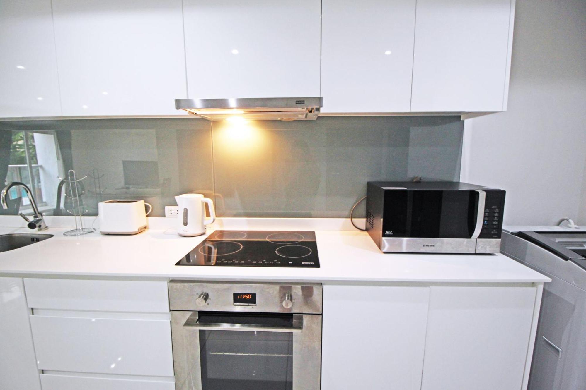 The Place Pratumnak By Sunny