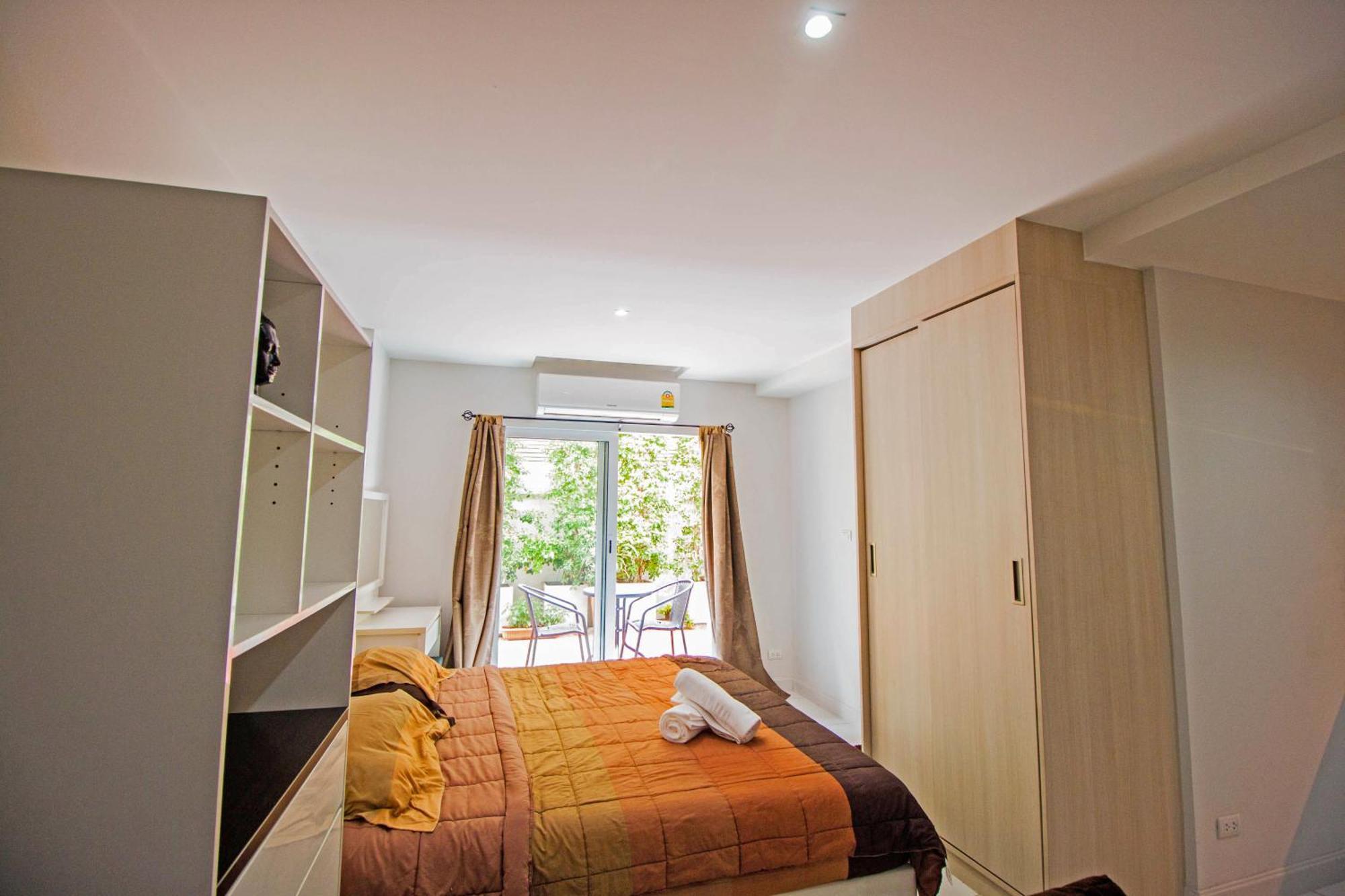 The Place Pratumnak By Sunny *