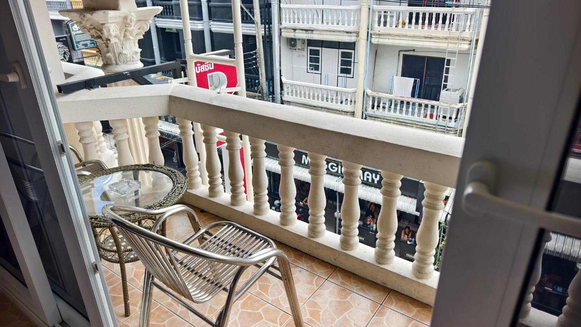 Aparthotel S- One Pattaya