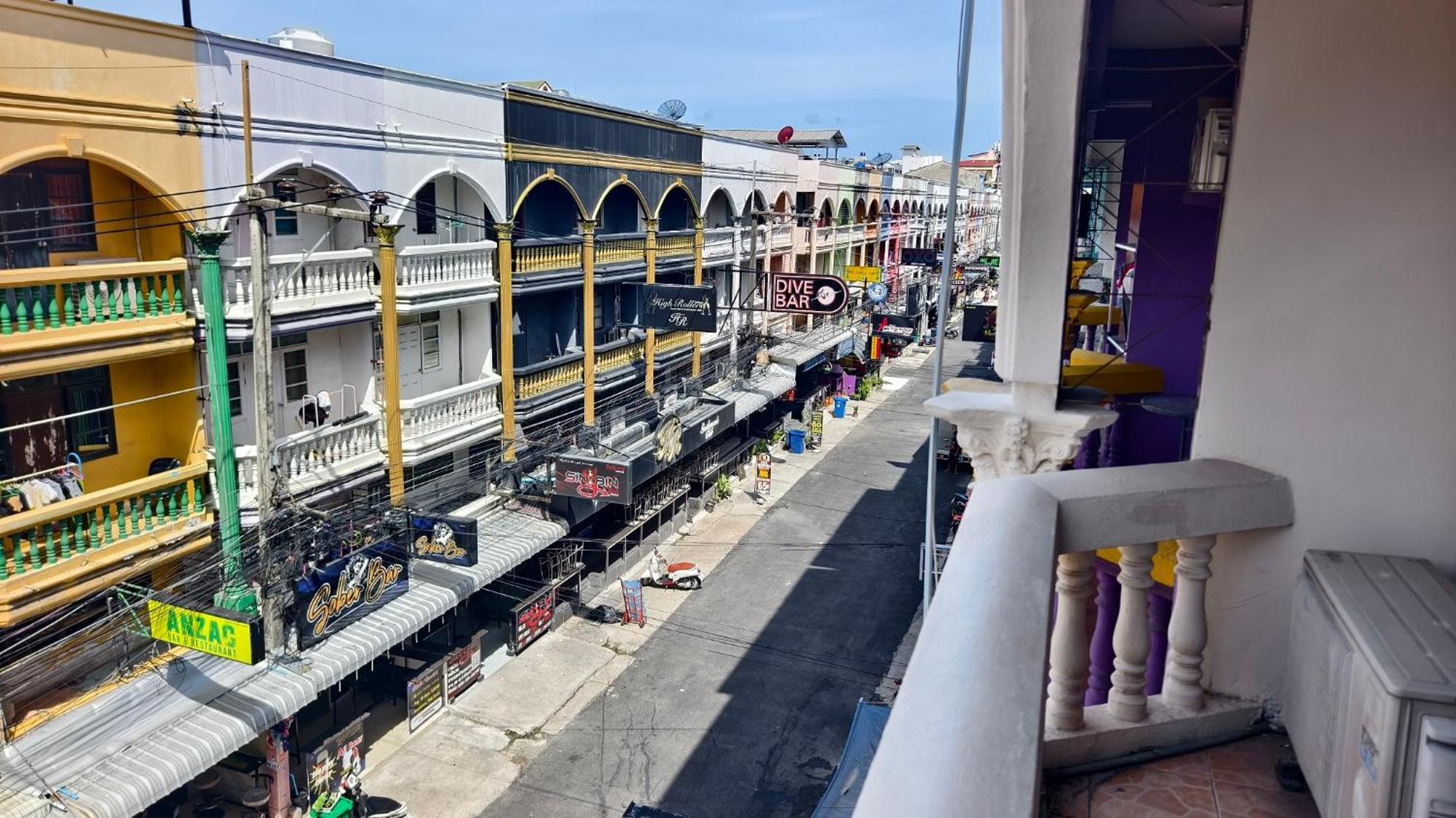 S- One Aparthotel Pattaya