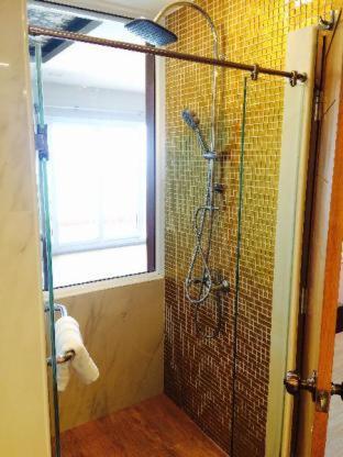 View Talay 6 By Honey Apartment