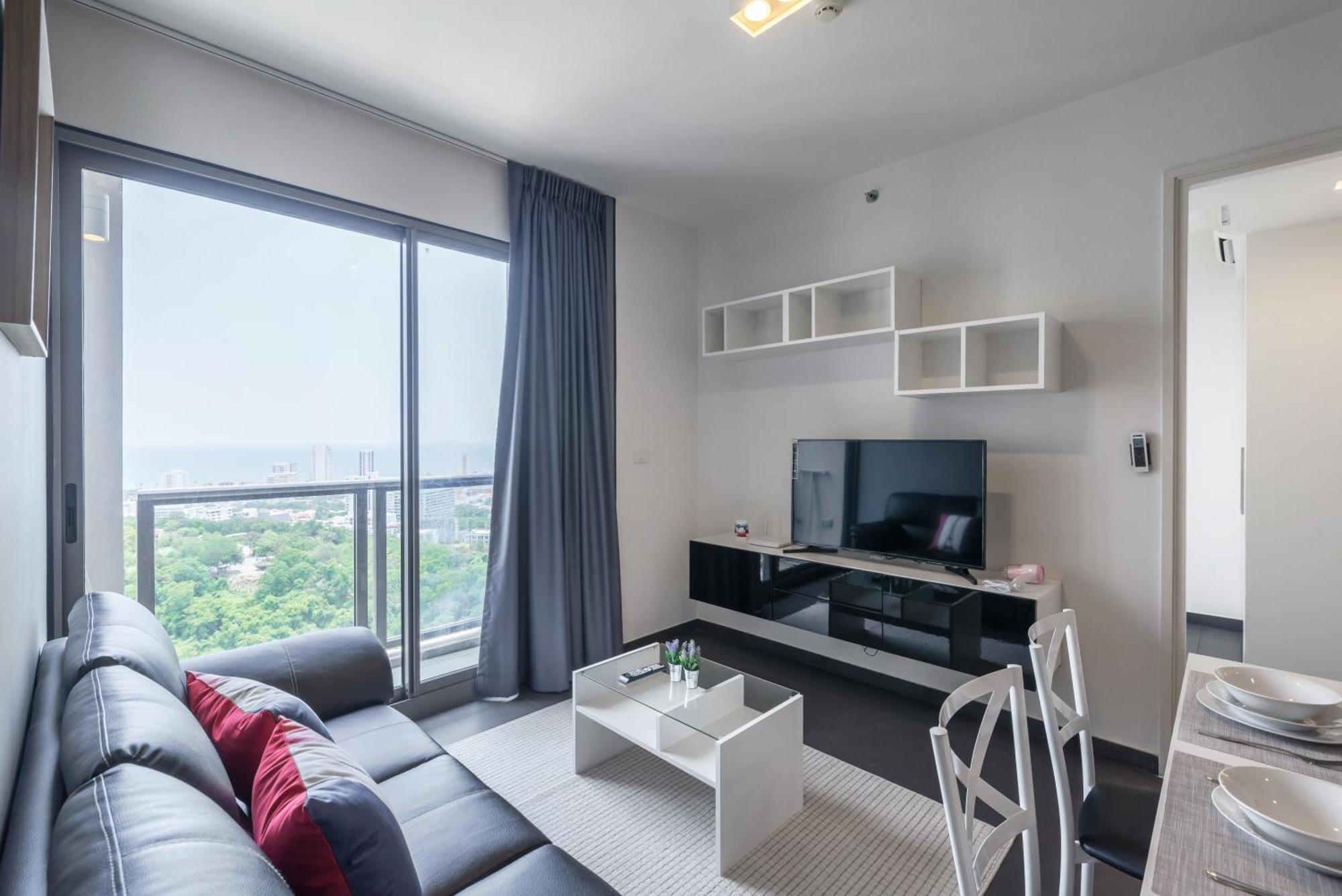 Unixx By The Sea Apartment *