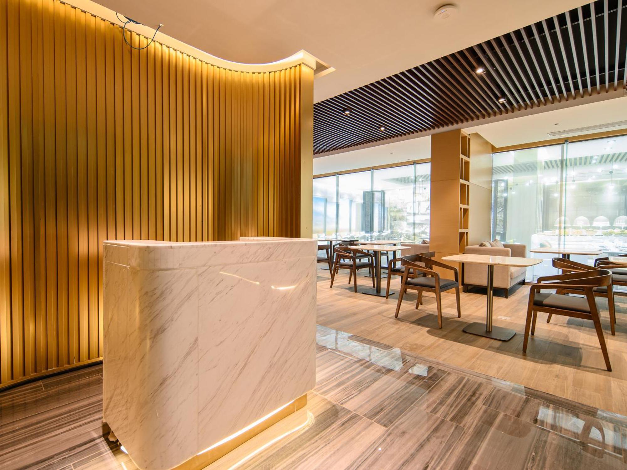 Beverly Mountain Bay, Trademark Collection By Wyndham Pattaya