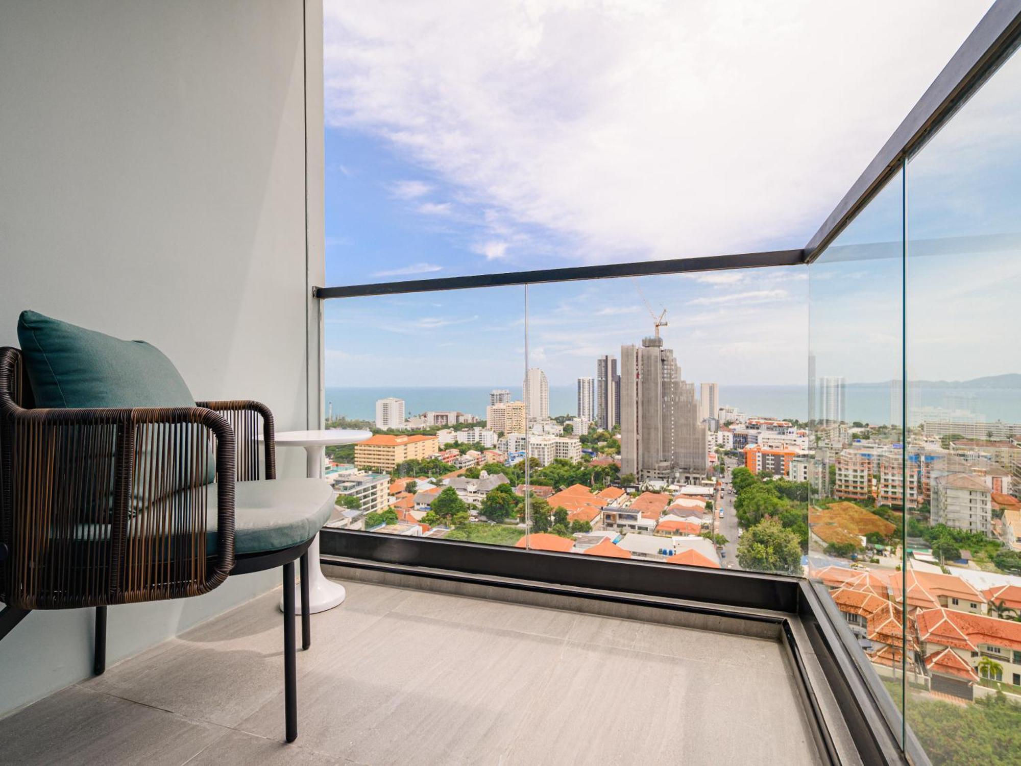 Beverly Mountain Bay, Trademark Collection By Wyndham 4* Pattaya