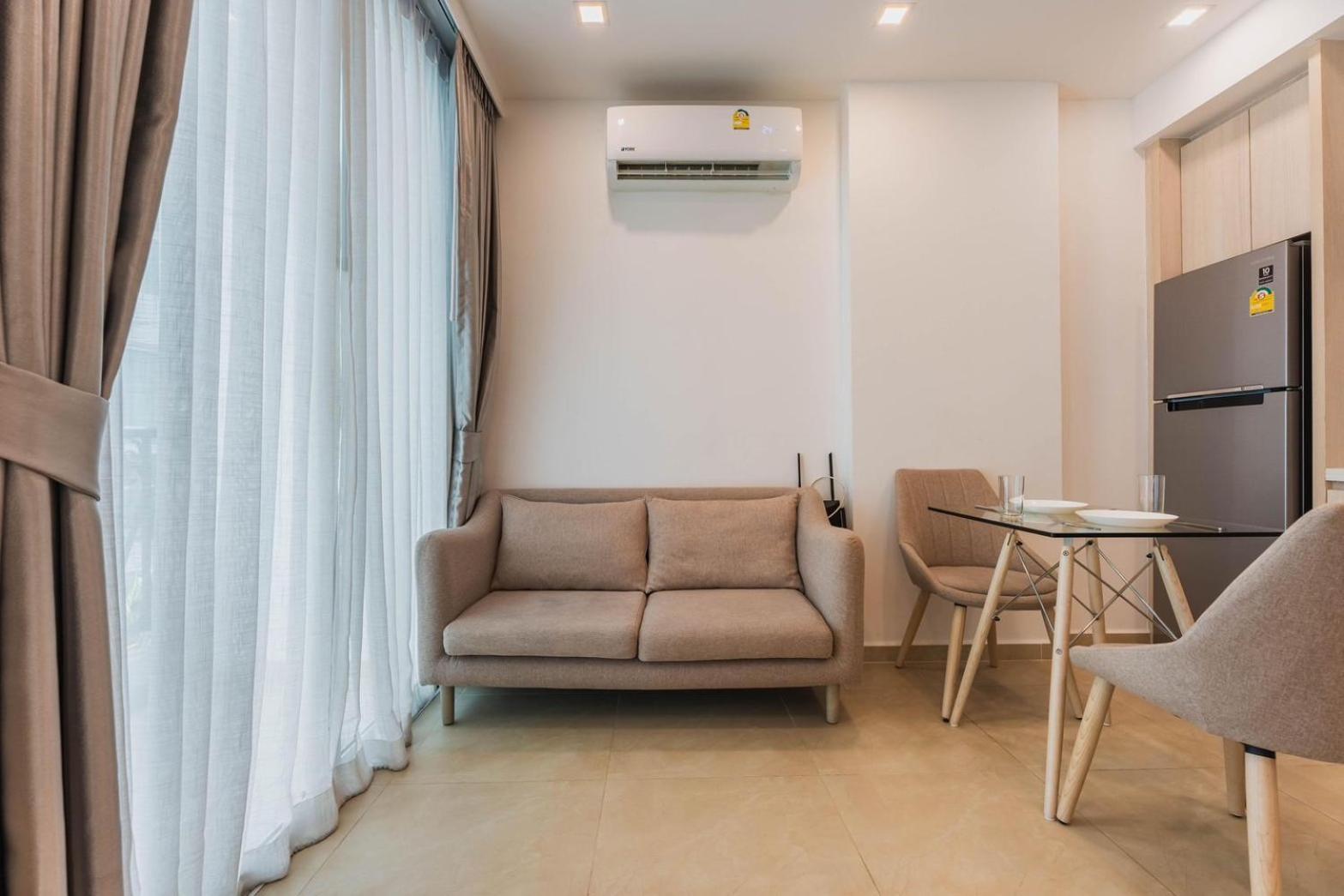 1bed Luxury With Pool & Gym Access Near Walking Street Apartment Pattaya
