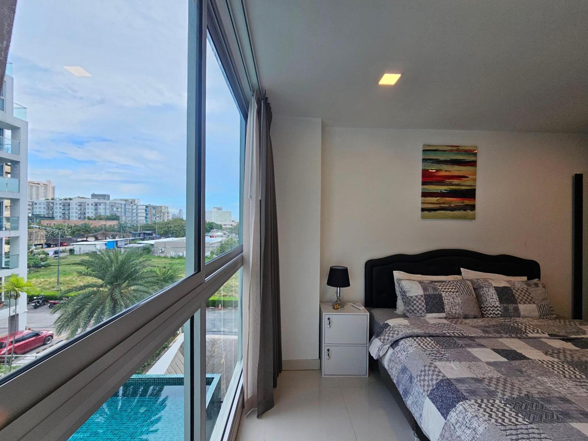 Park Royal 3, Pratamnak Soi 6, Apartment *