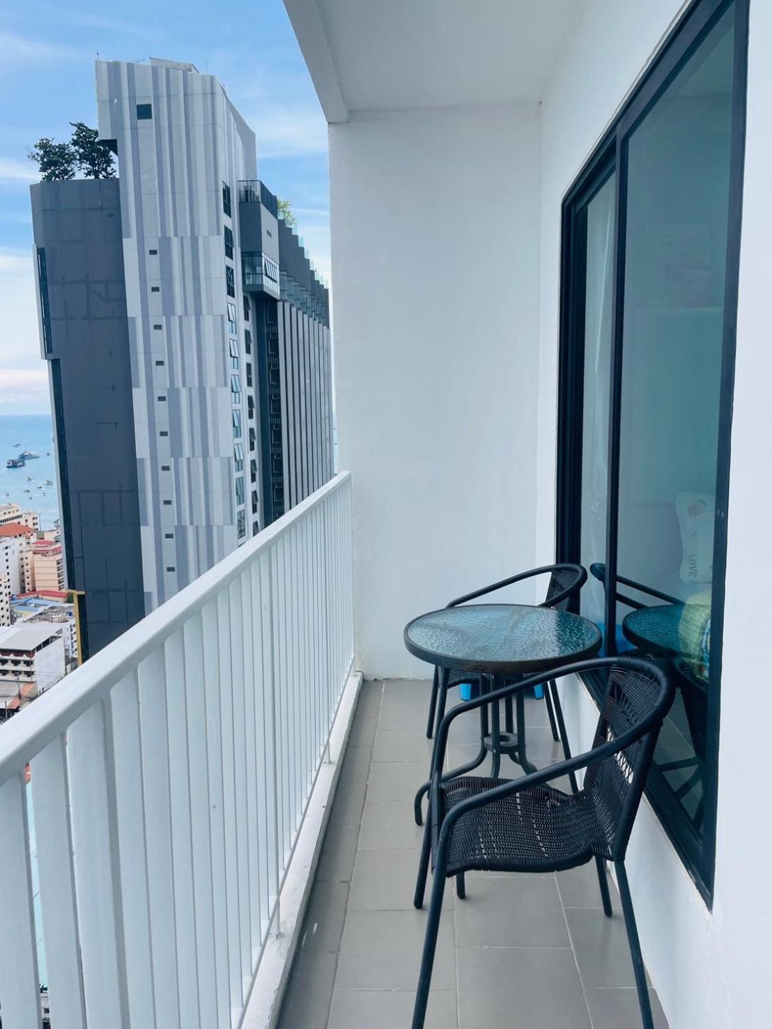 The Base 529 By Numam Apartment *