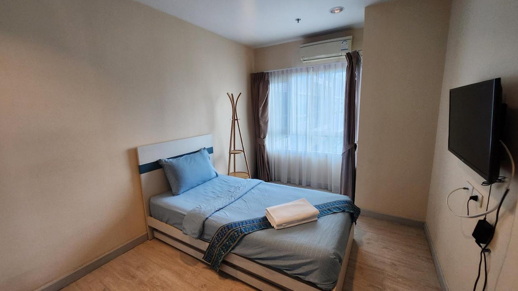 Apartment Centric Sea Pap Cafe