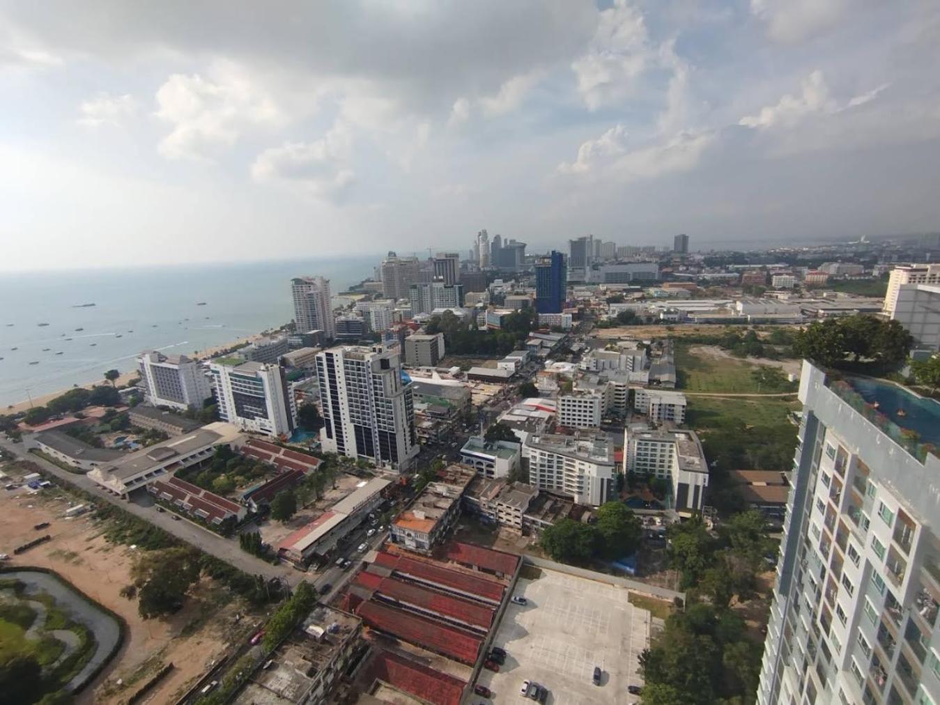 Centric Sea Pap Cafe Apartment