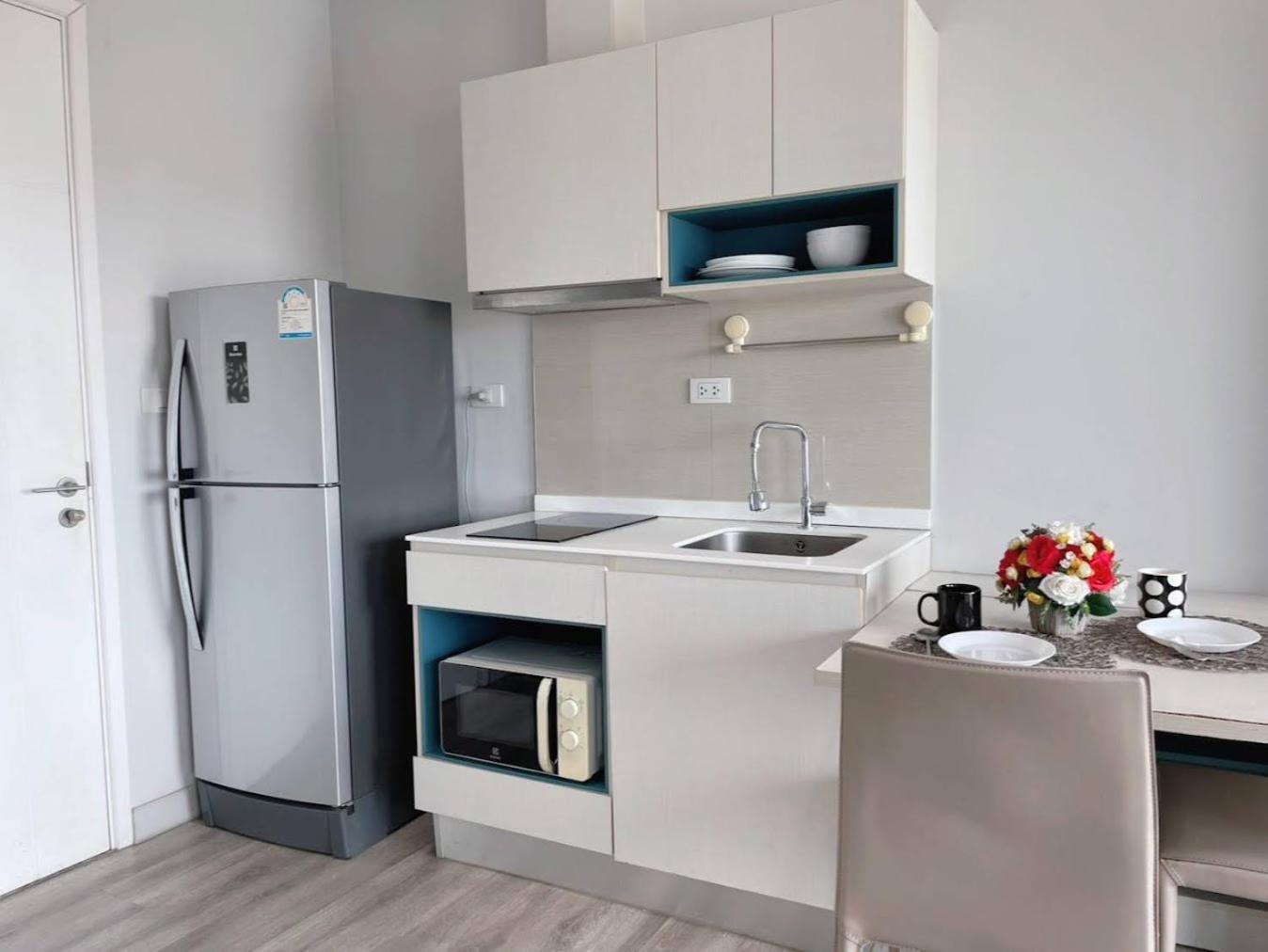 Apartment Centric Sea Pap Cafe