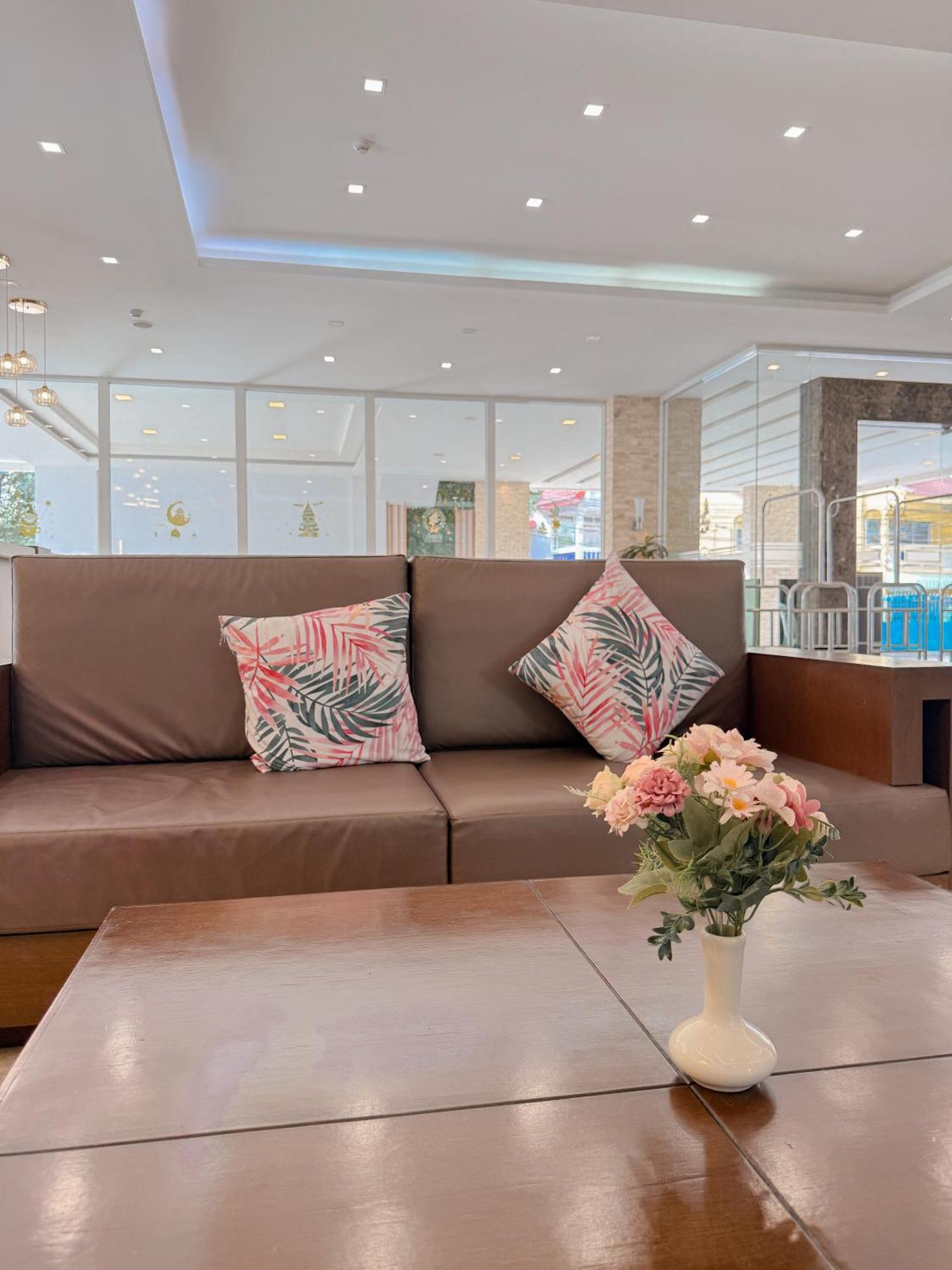 Vareena Palace 4* Pattaya