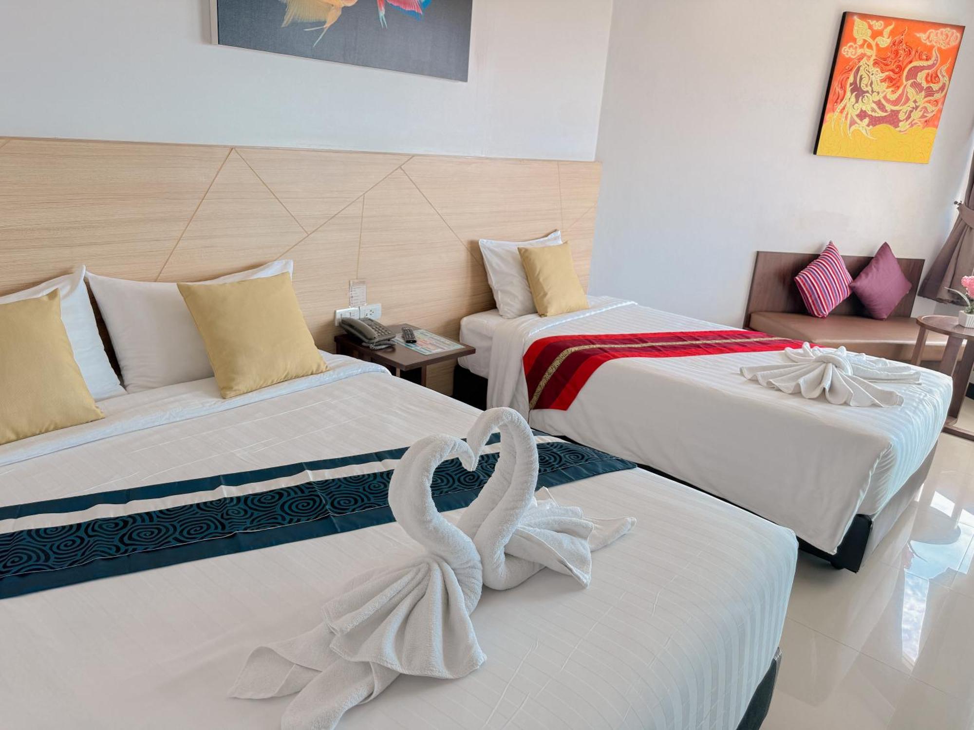 Vareena Palace 4*