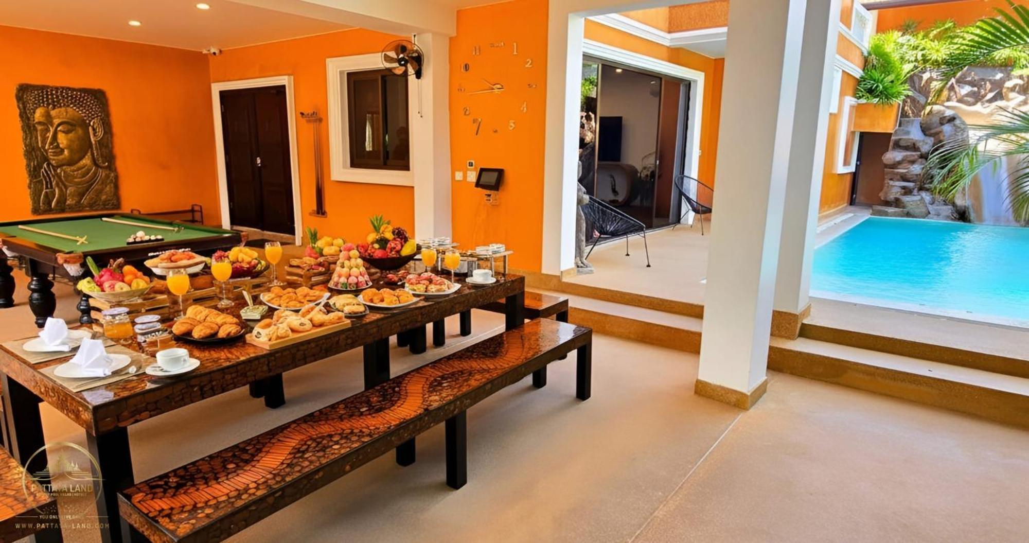 Wowland Luxury Pool Walking Street 6 Bedrooms Pattaya