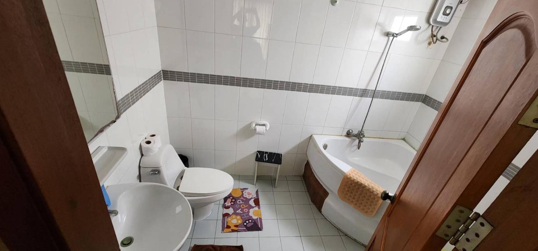 Guest house Jolly & Restaurant