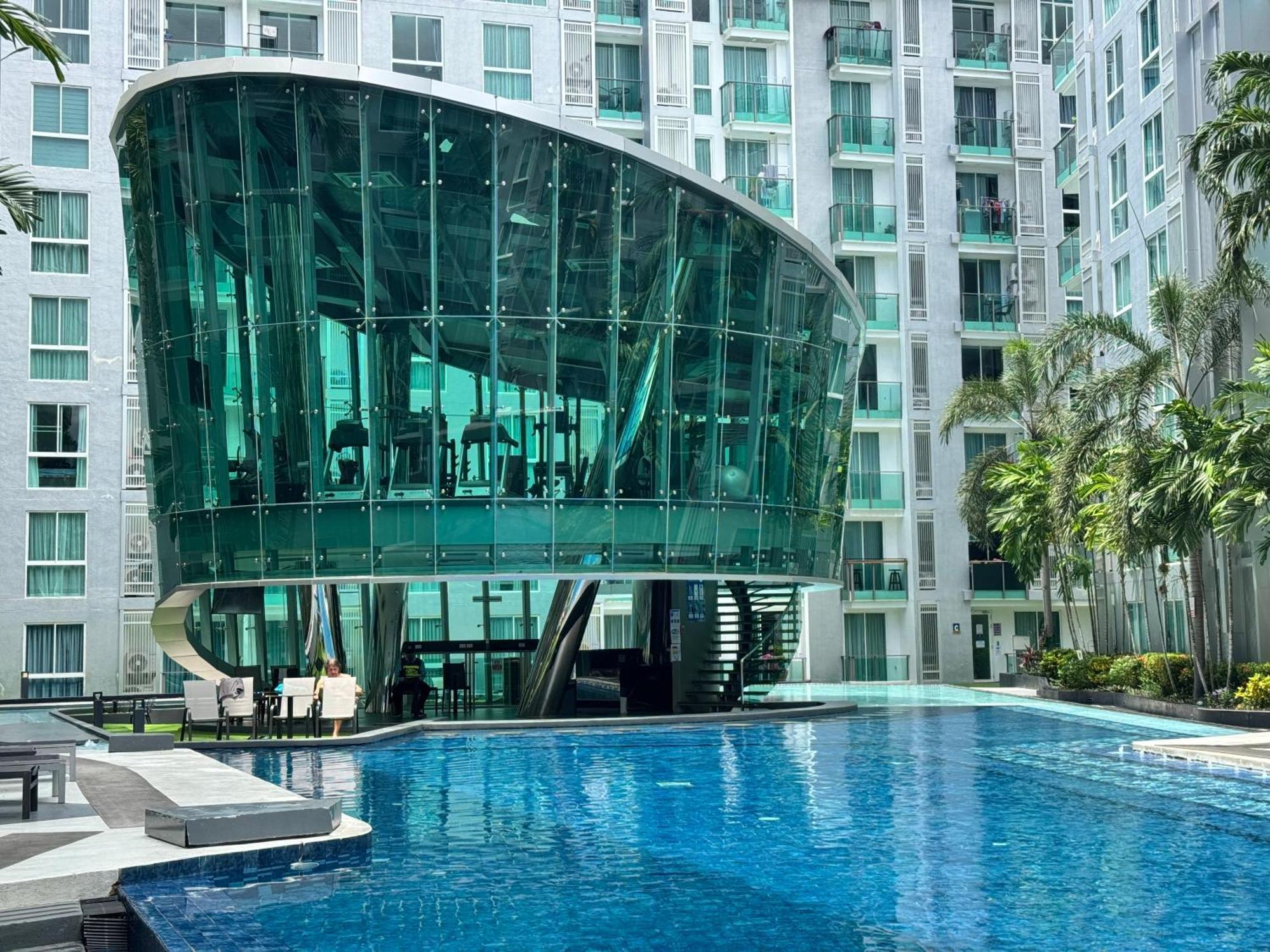 Center & Hot Hot Hot Apartment