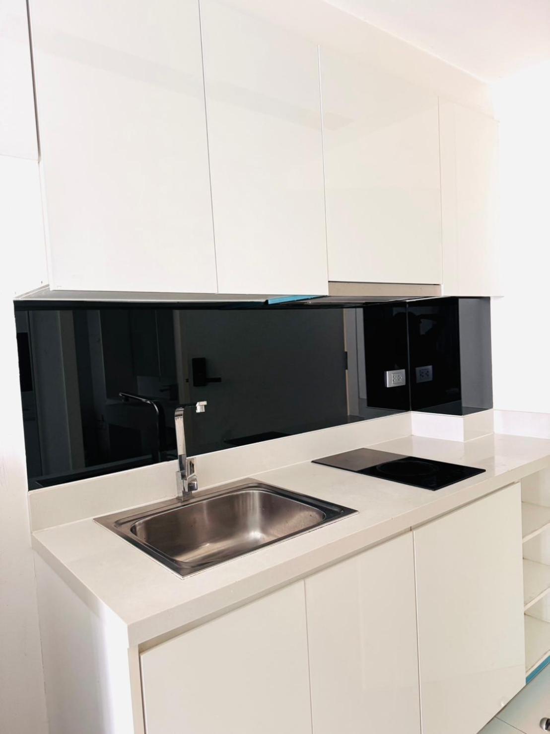 Apartment Ccr Center Jk *