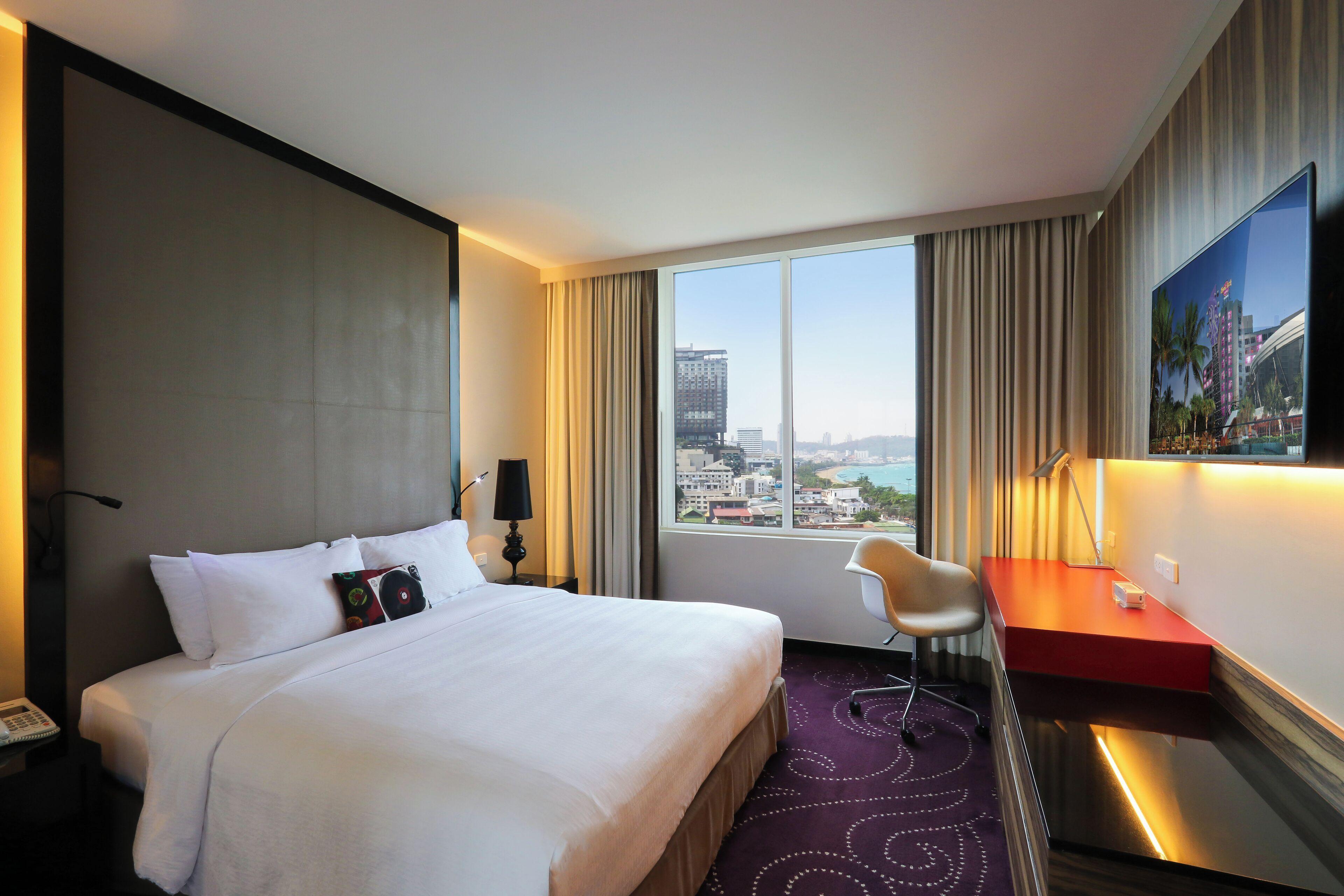 Hard Rock (adults Only) 4*