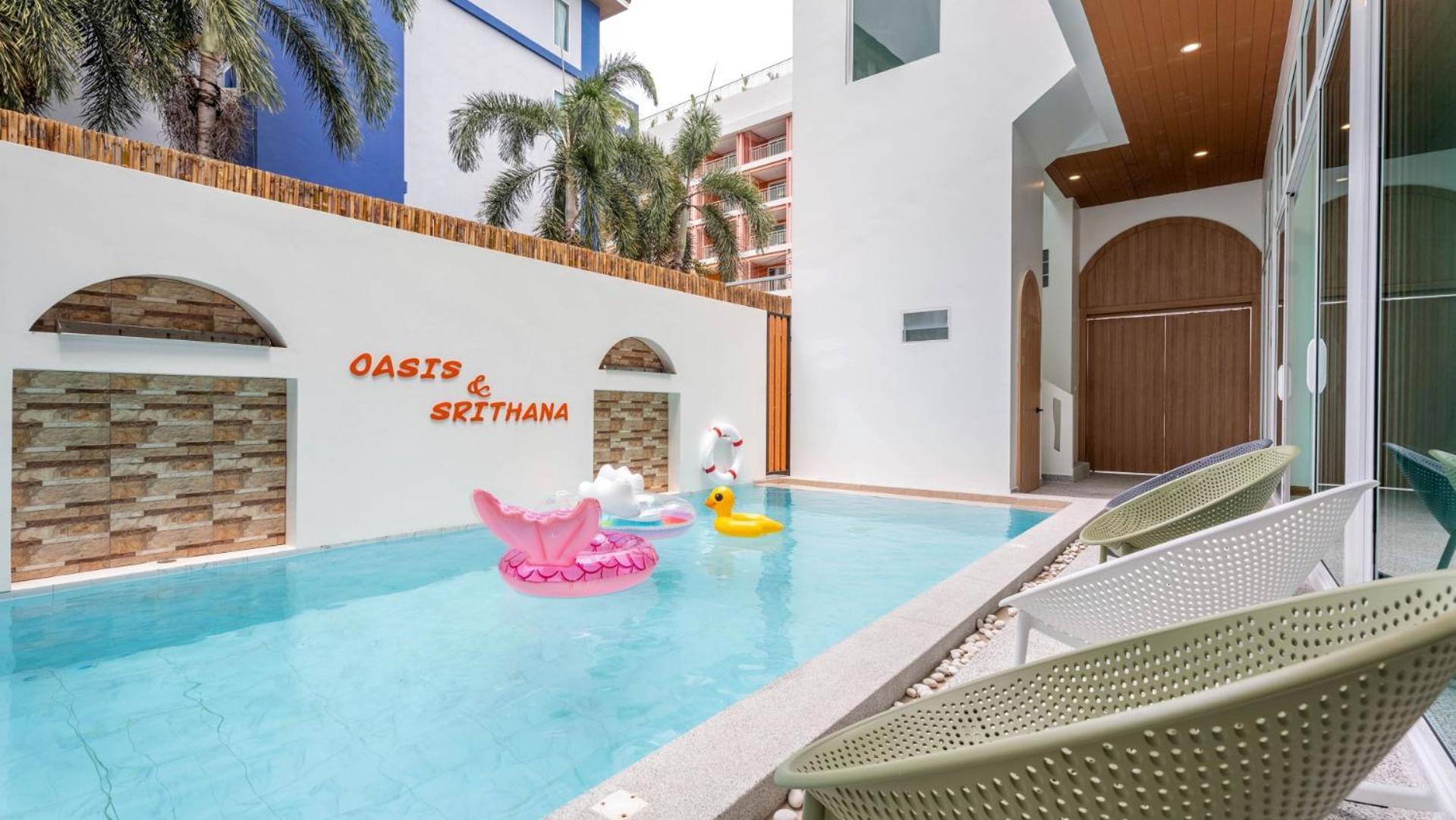 Downtown Oasis 芭提雅市中心独栋泳池别墅 A 5卧6卫 Ktv Bbq 芭提雅海滩步行街500m Villa