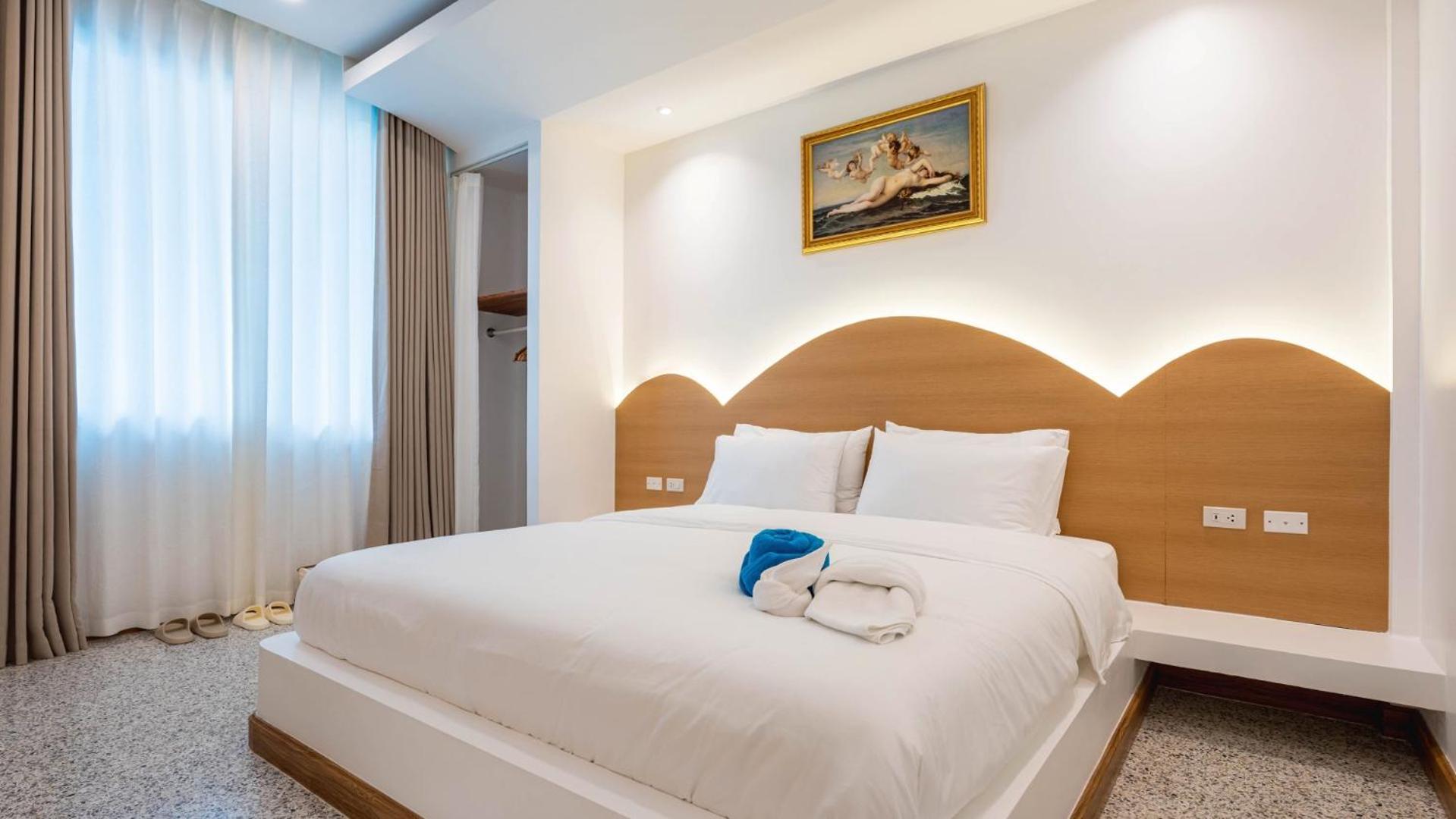 Downtown Oasis 芭提雅市中心独栋泳池别墅 A 5卧6卫 Ktv Bbq 芭提雅海滩步行街500m Villa *