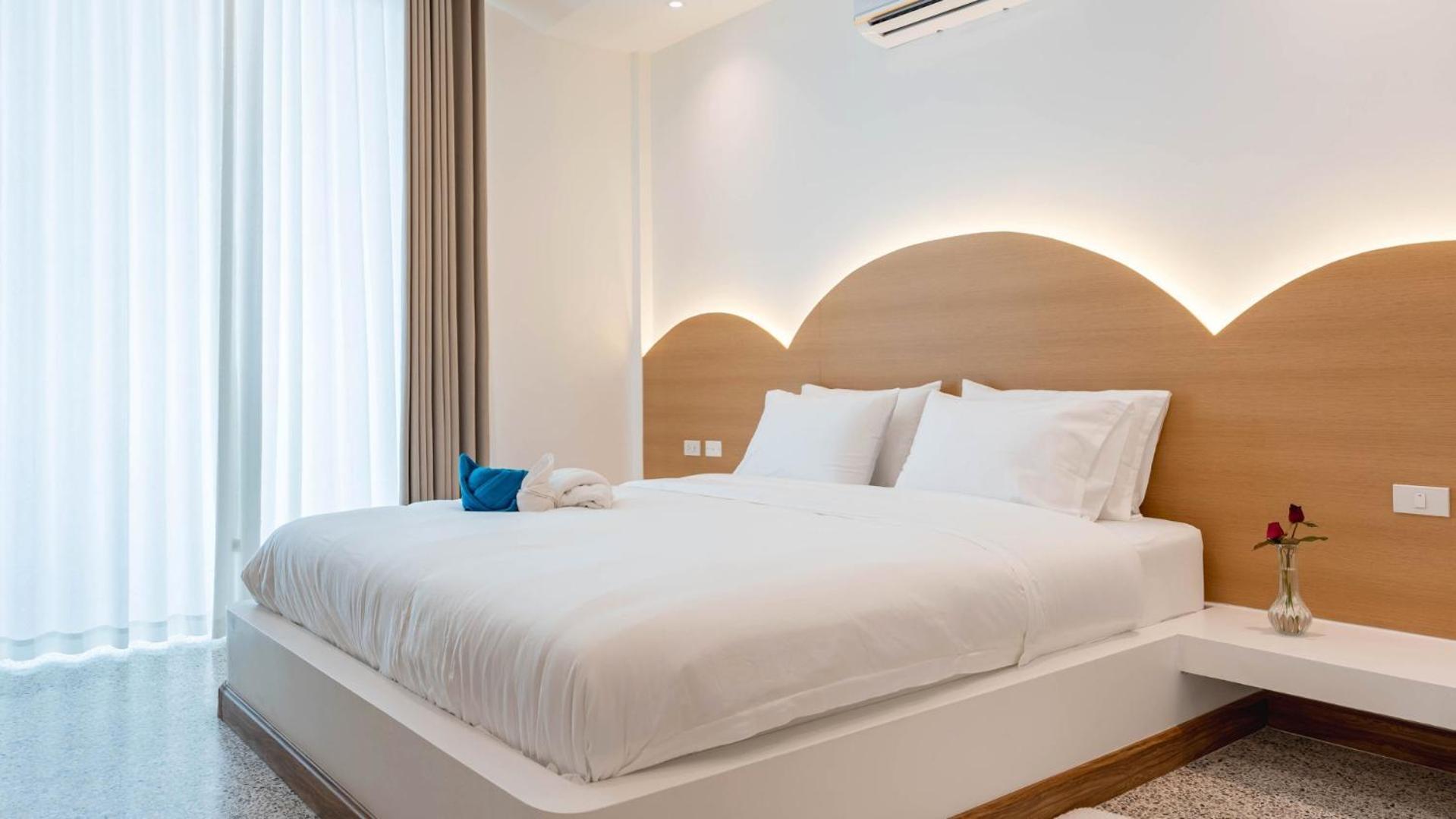 Downtown Oasis 芭提雅市中心独栋泳池别墅 A 5卧6卫 Ktv Bbq 芭提雅海滩步行街500m Villa