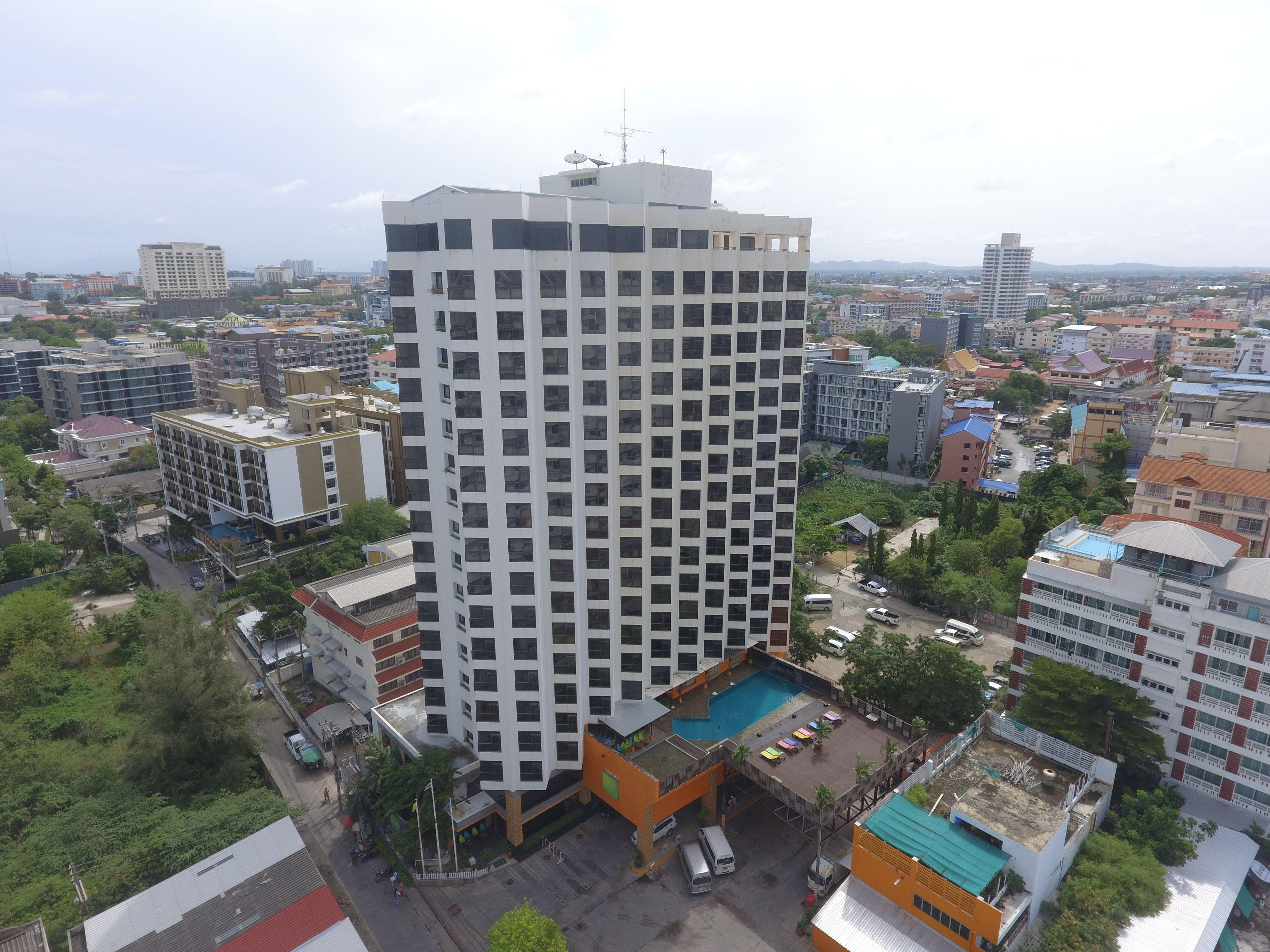The Seasons โรงแรม Pattaya