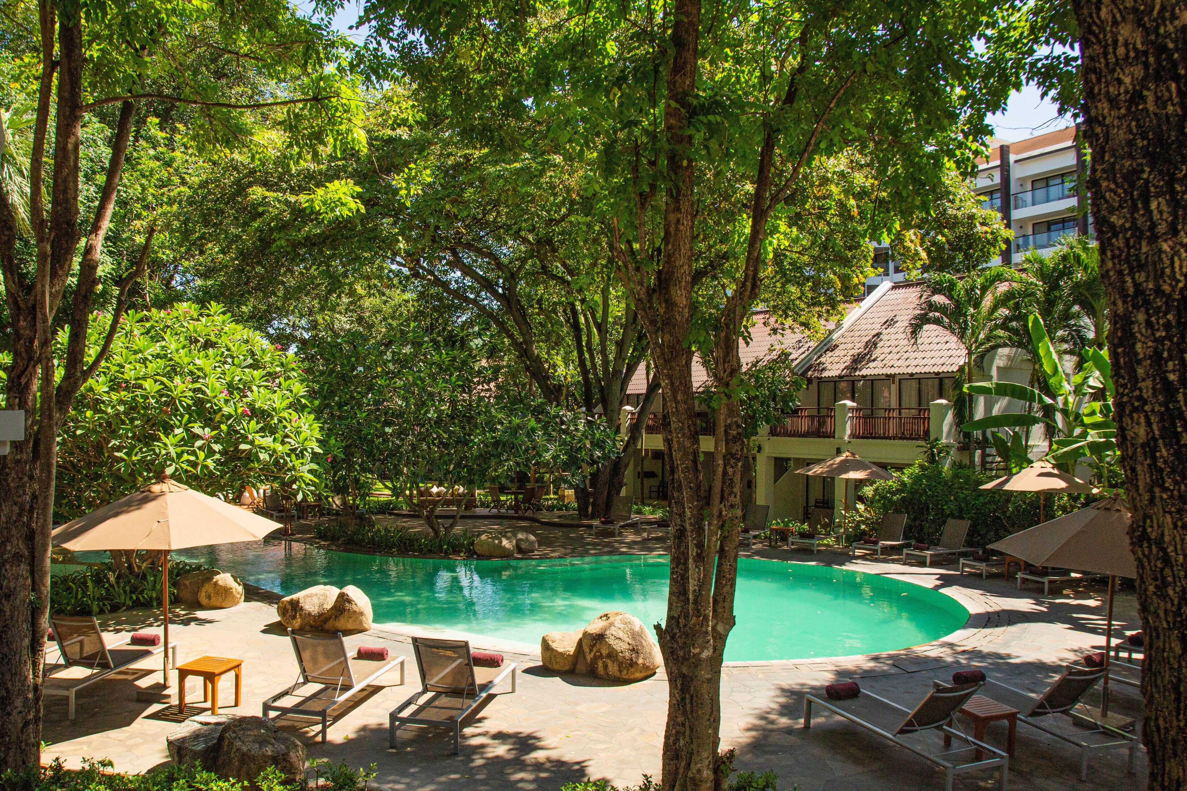 Woodlands And Resort 4*