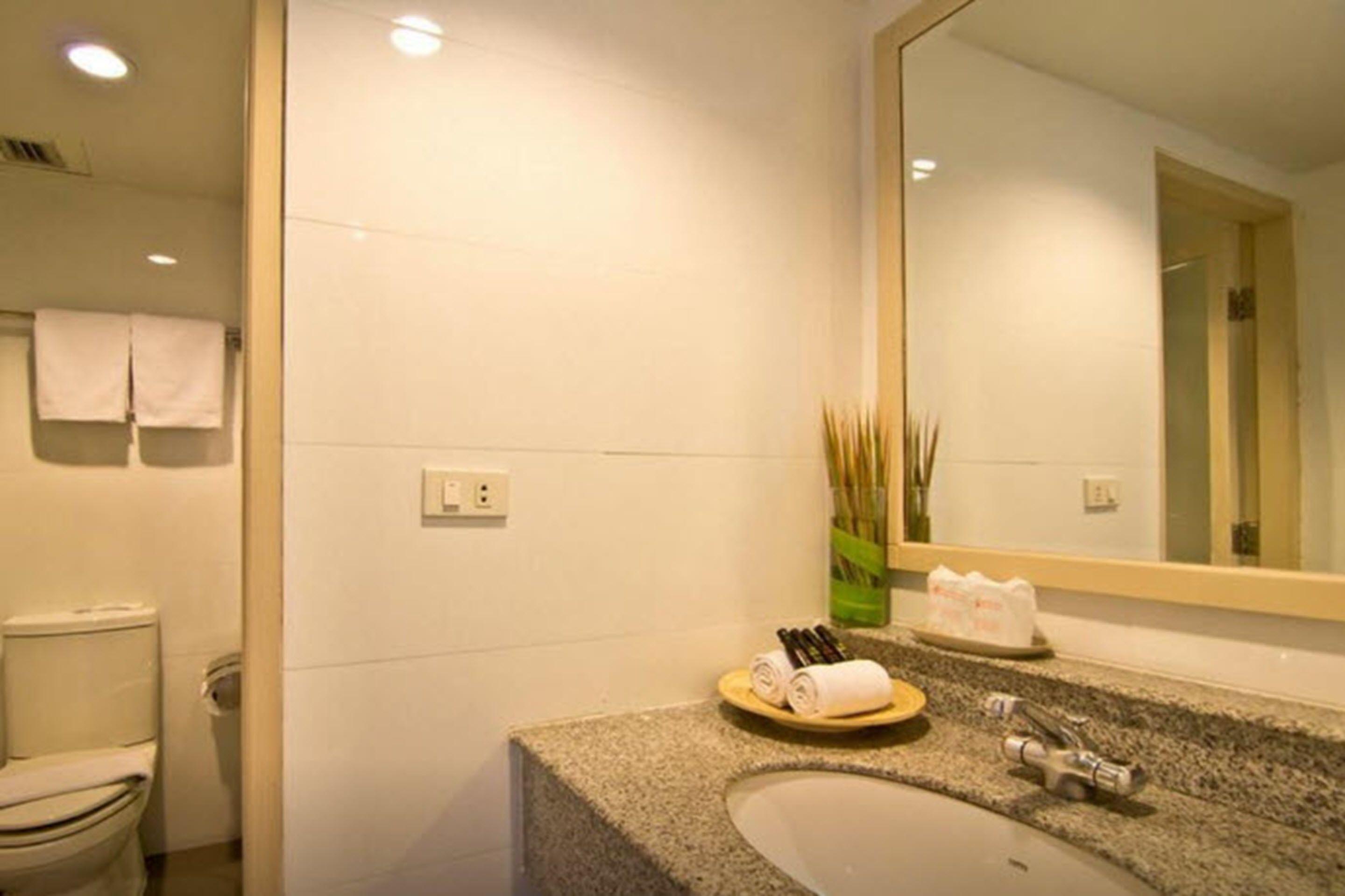 Sunshine Vista Resort