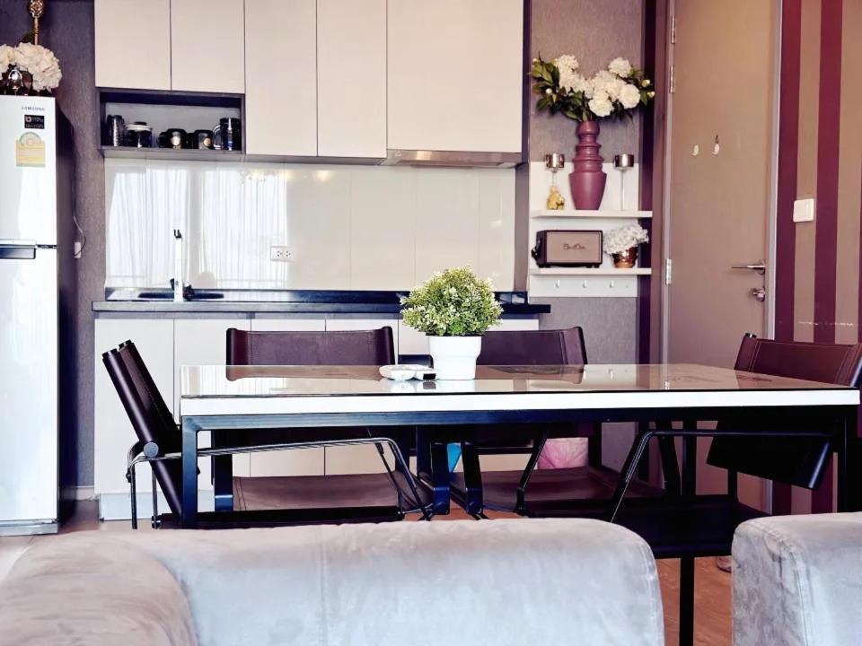 The Base Sea View * Pattaya