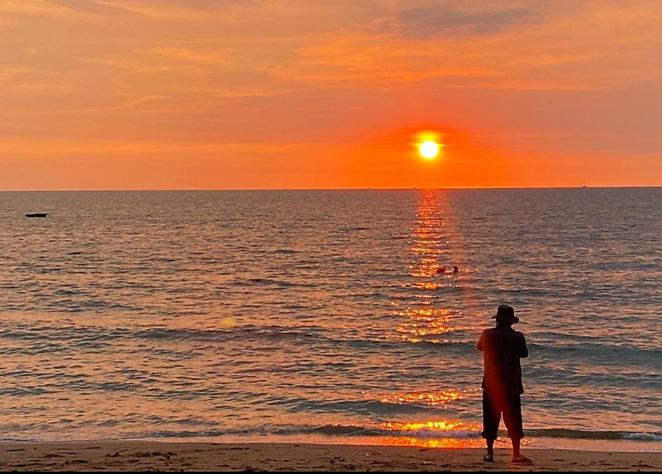 Apartment The Base Sea View Pattaya