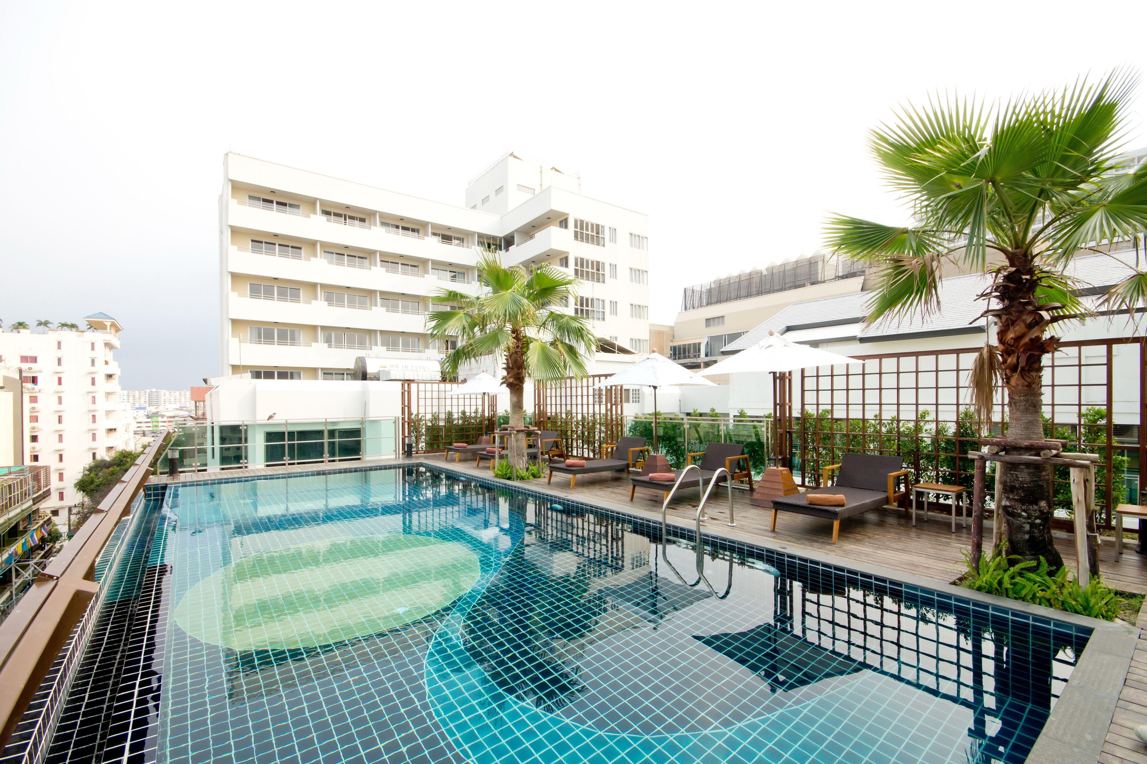 Sunshine & Residences Pattaya