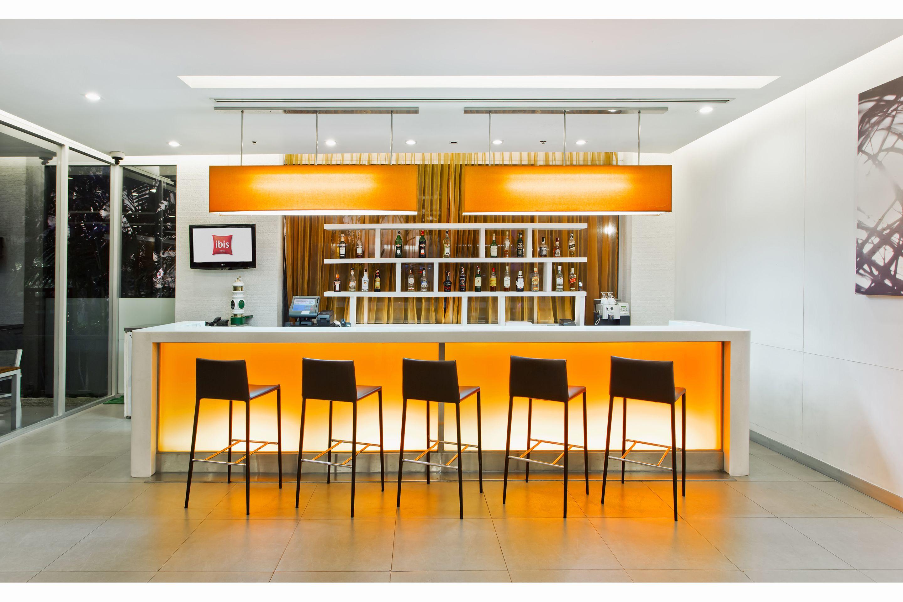 Ibis โรงแรม