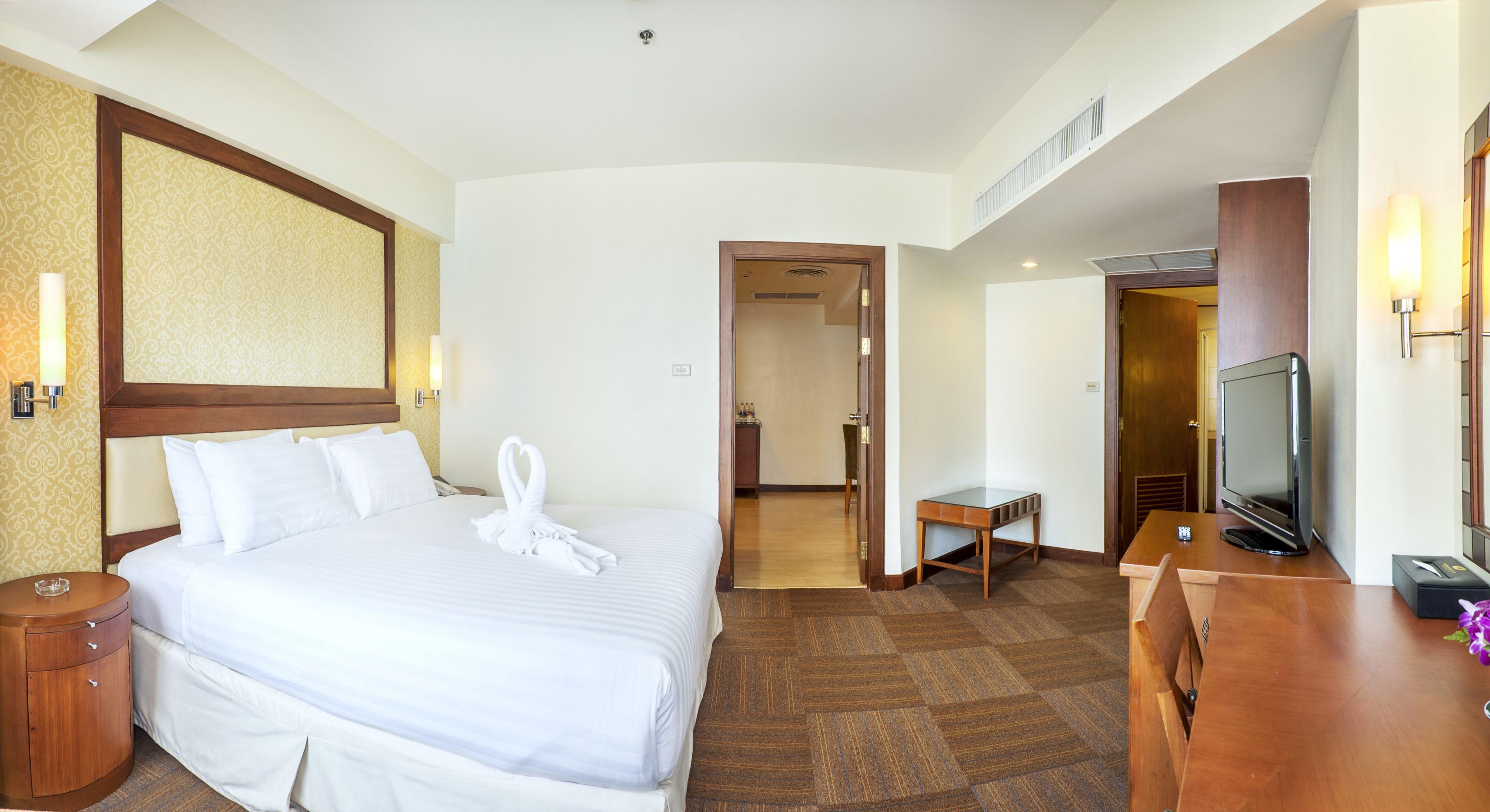 Hotel Jomtien Palm And Pattaya