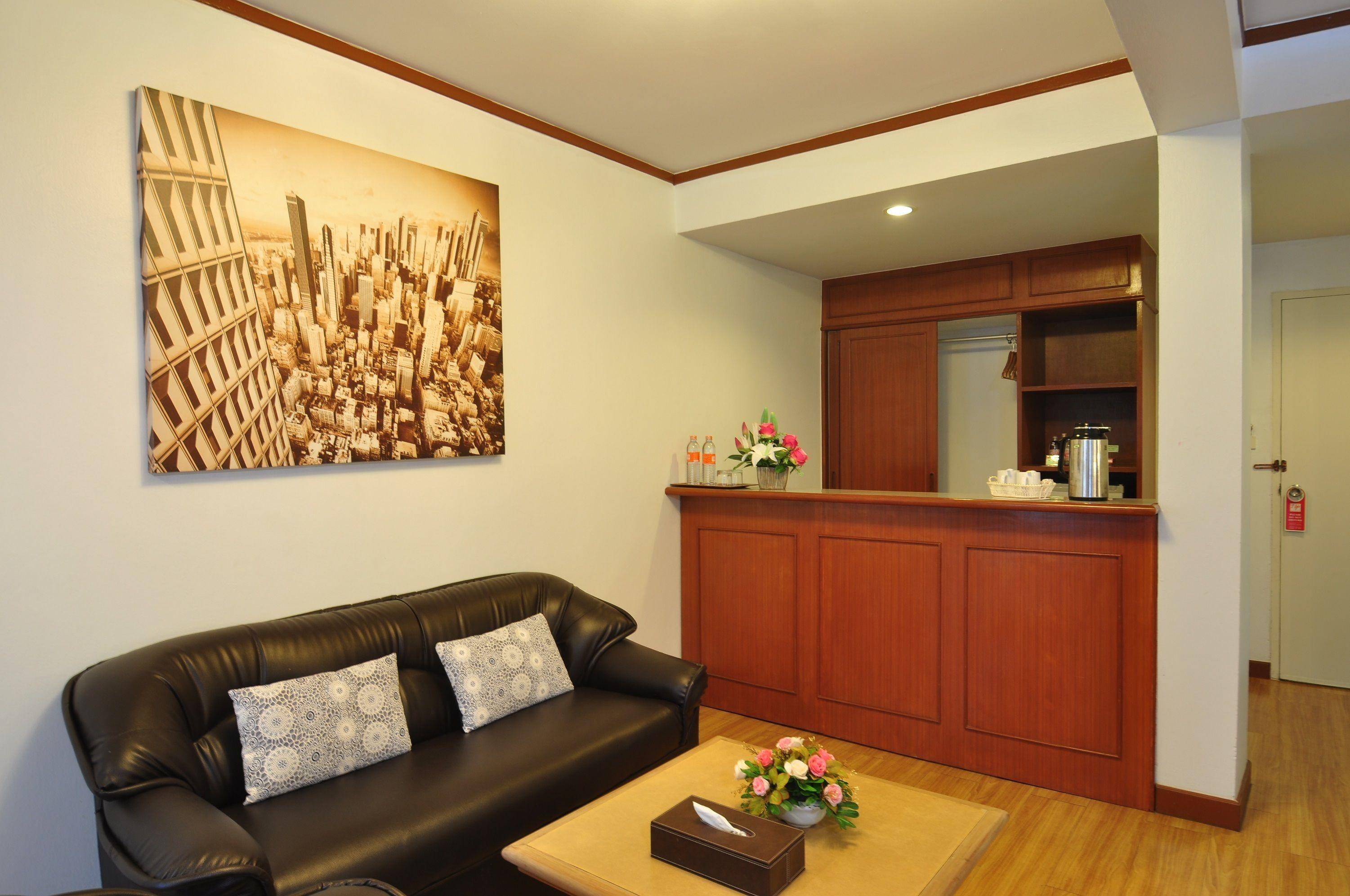 โรงแรม เดอะเบเวอร์ลีโฮเทลพัทยา Pattaya
