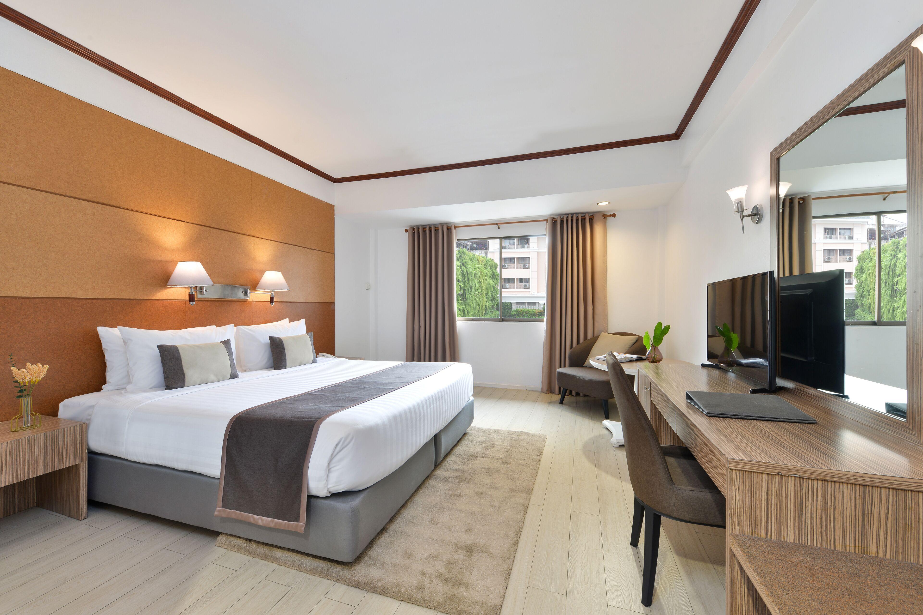 เดอะเบเวอร์ลีโฮเทลพัทยา โรงแรม Pattaya