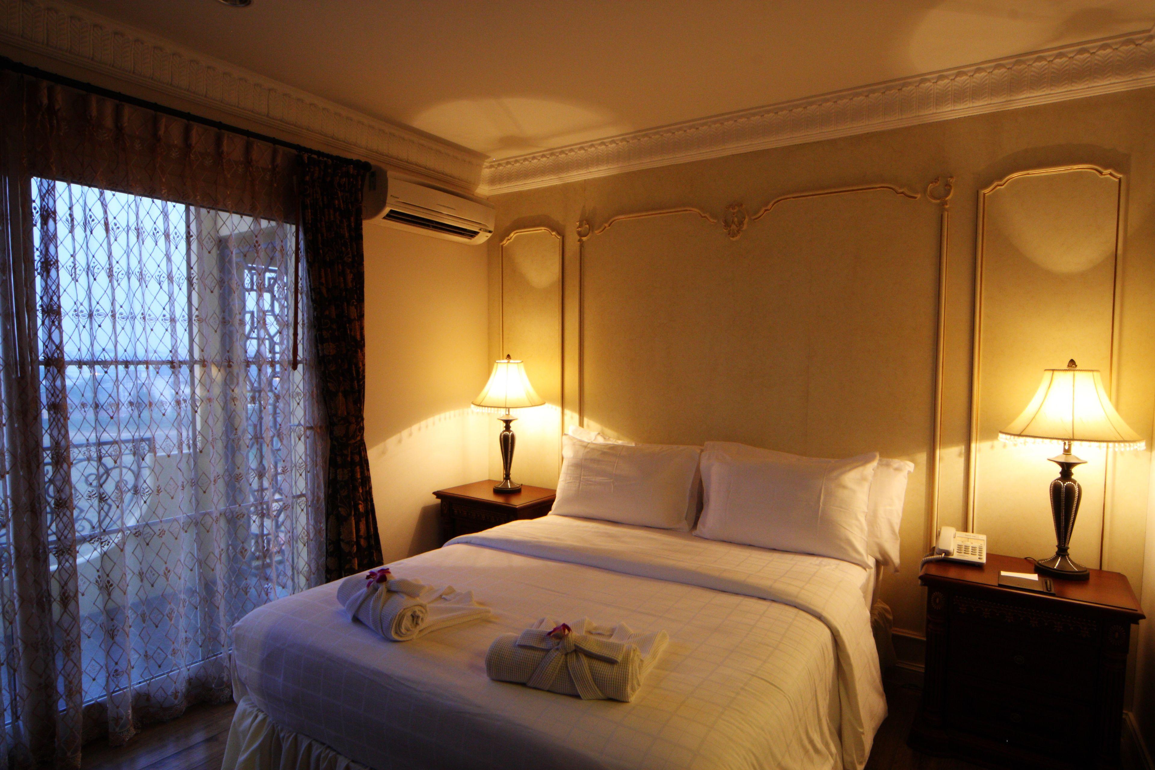 Four Seasons Place Hotel Pattaya