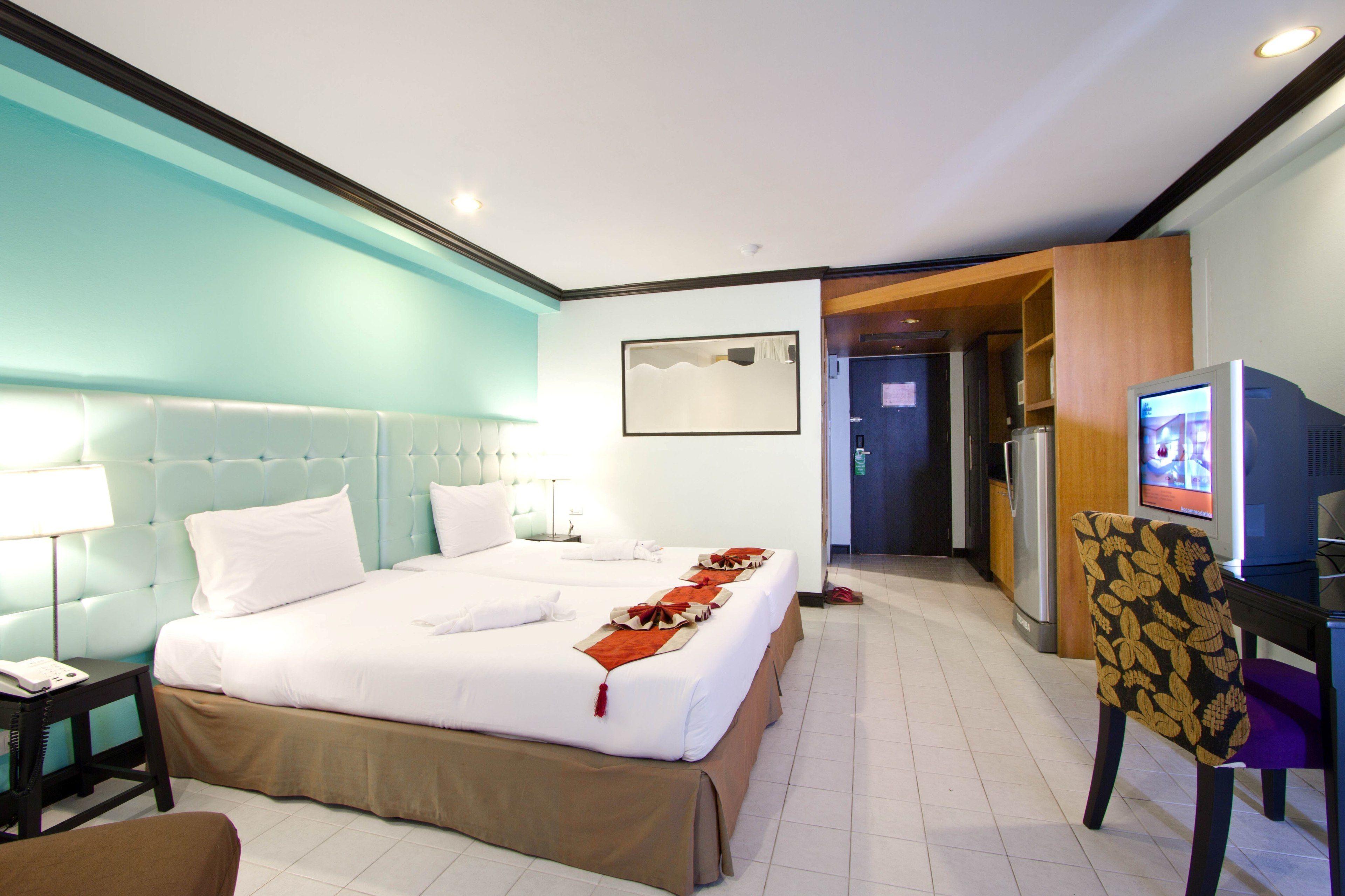 Bella Metro Hotel 3*