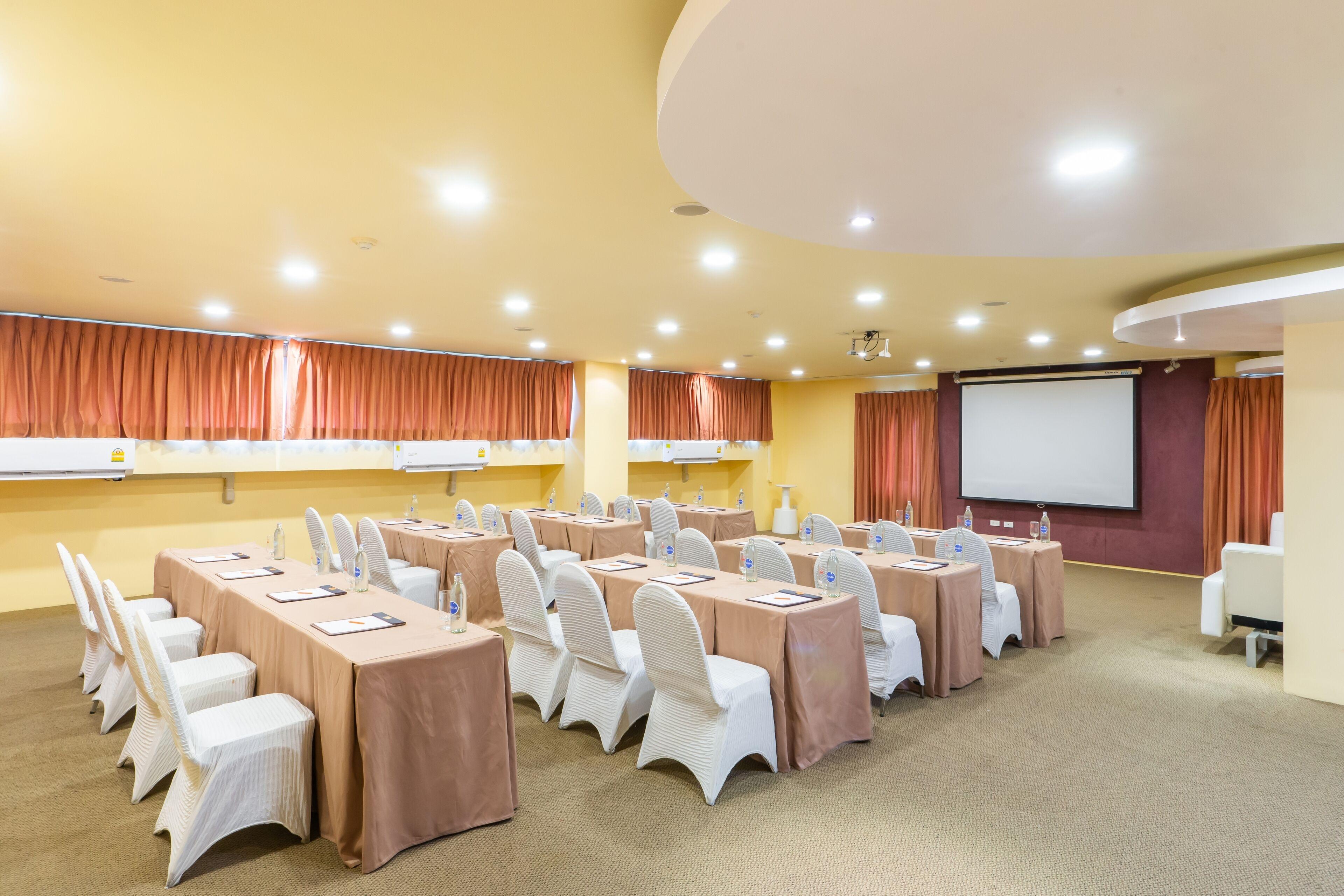 Bella Metro Hotel 3*