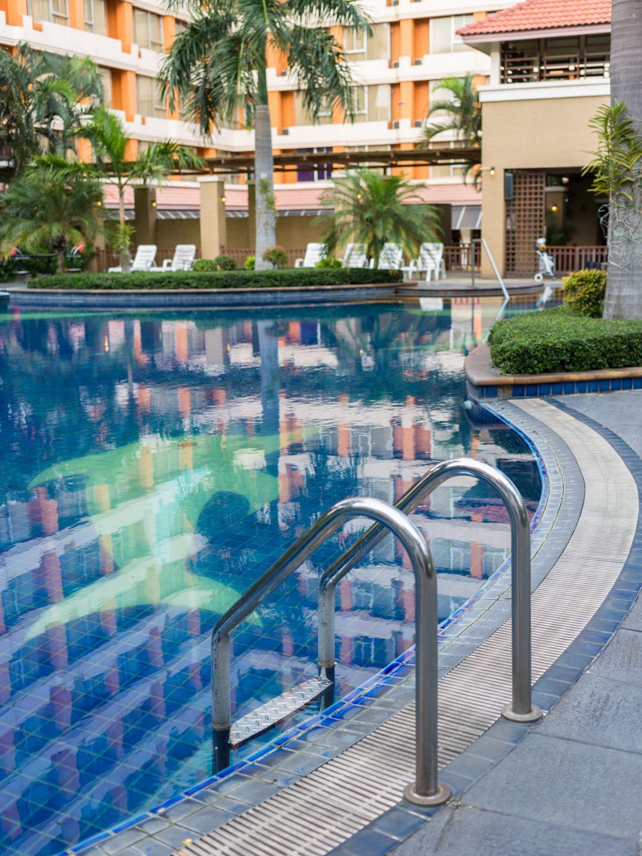 Eastern Grand Palace Hotel