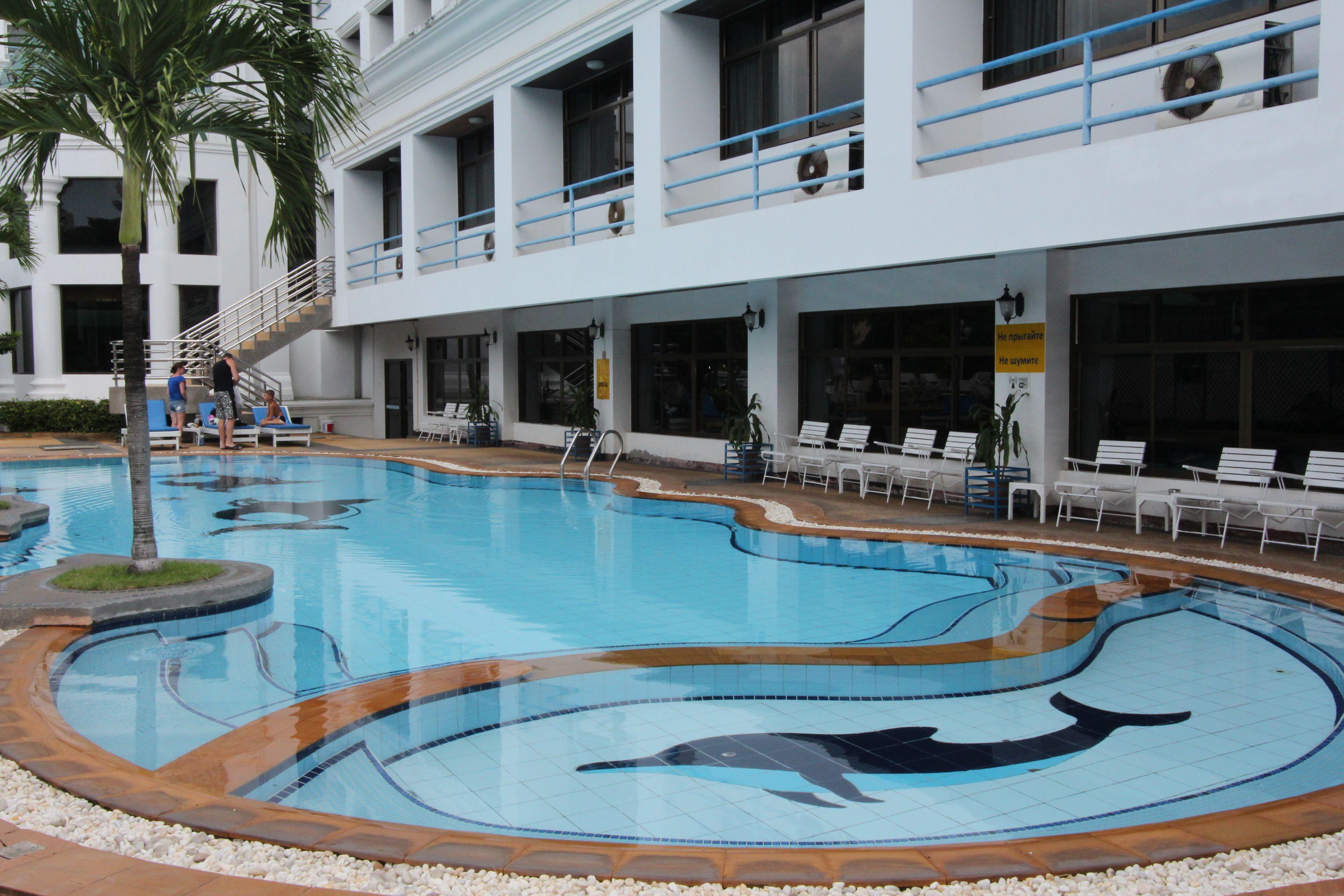 Hotel The Camelot 4*