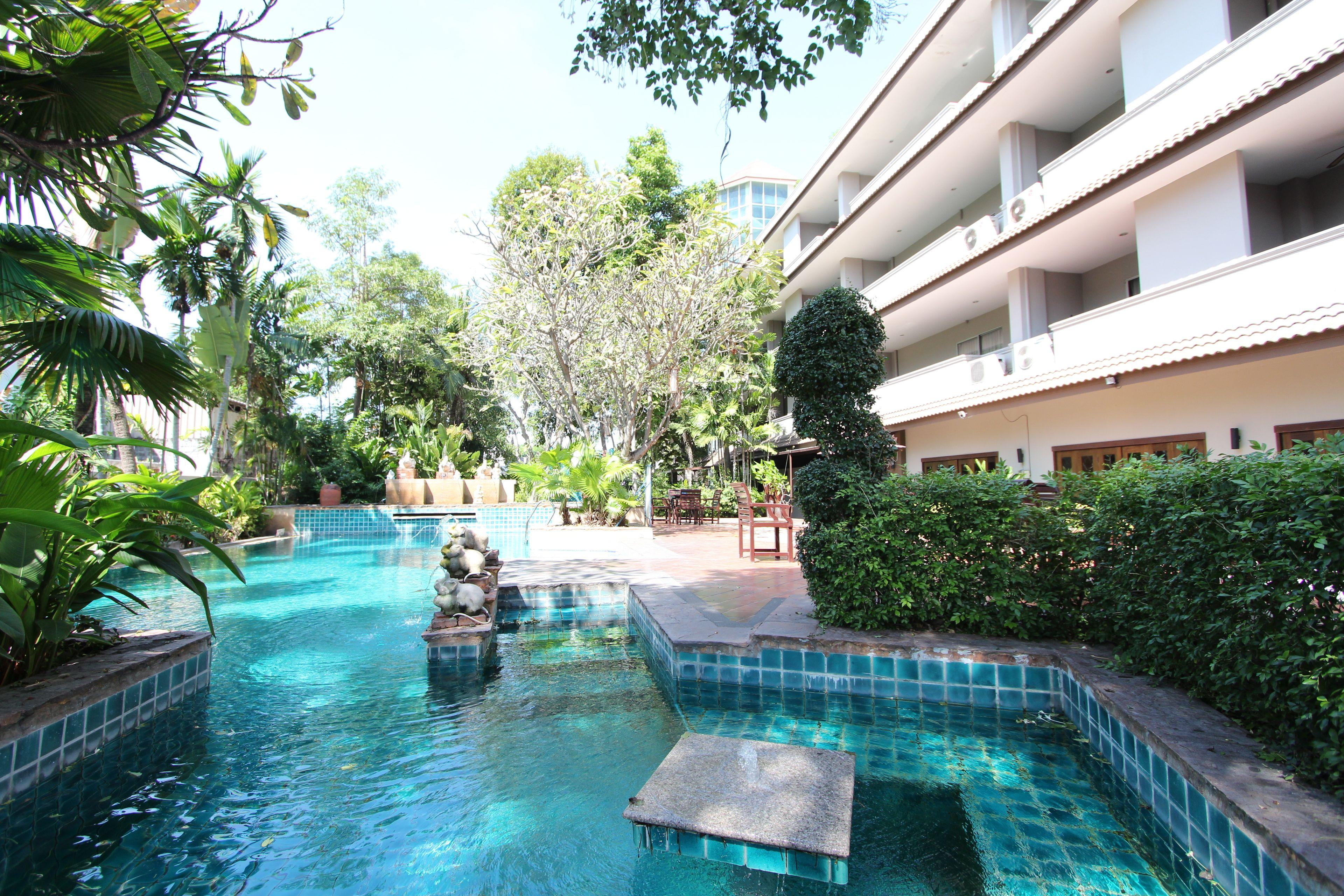 Gazebo Resort, 3* Pattaya